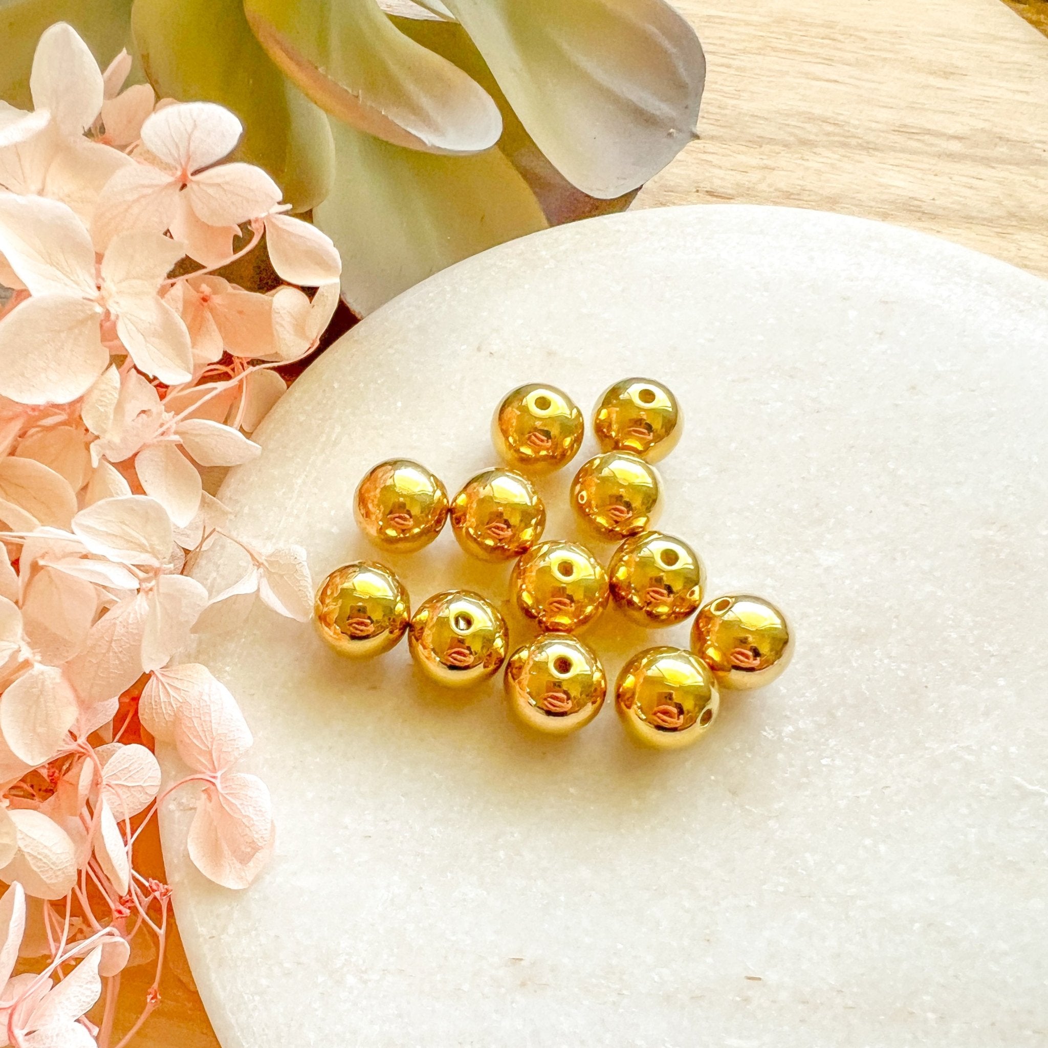 Gold Bead 8mm - 10 pcs - Kit & Co.Jewelry Findings