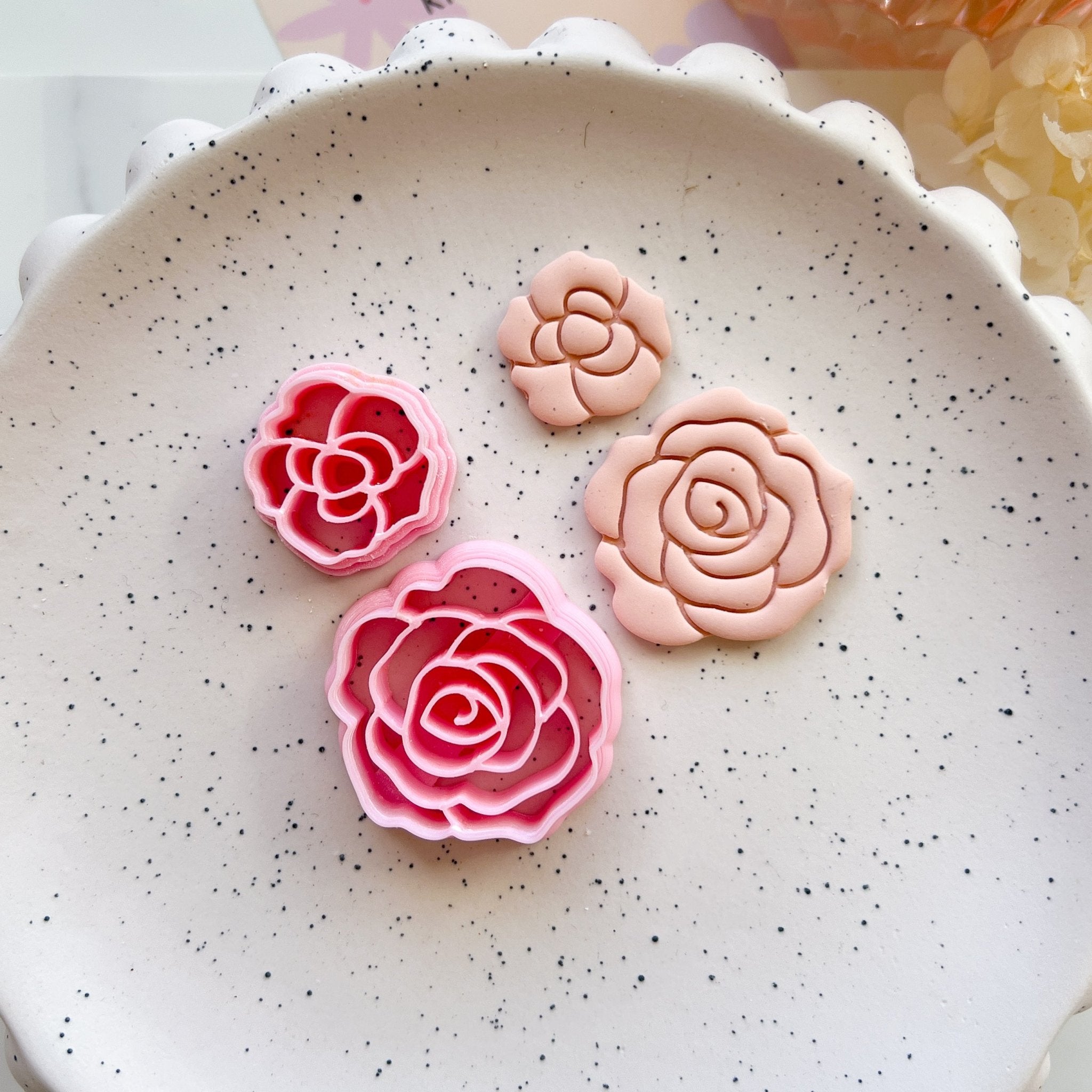 "English Rose" Cutter Set (2pc) - Kit & Co.Cutter