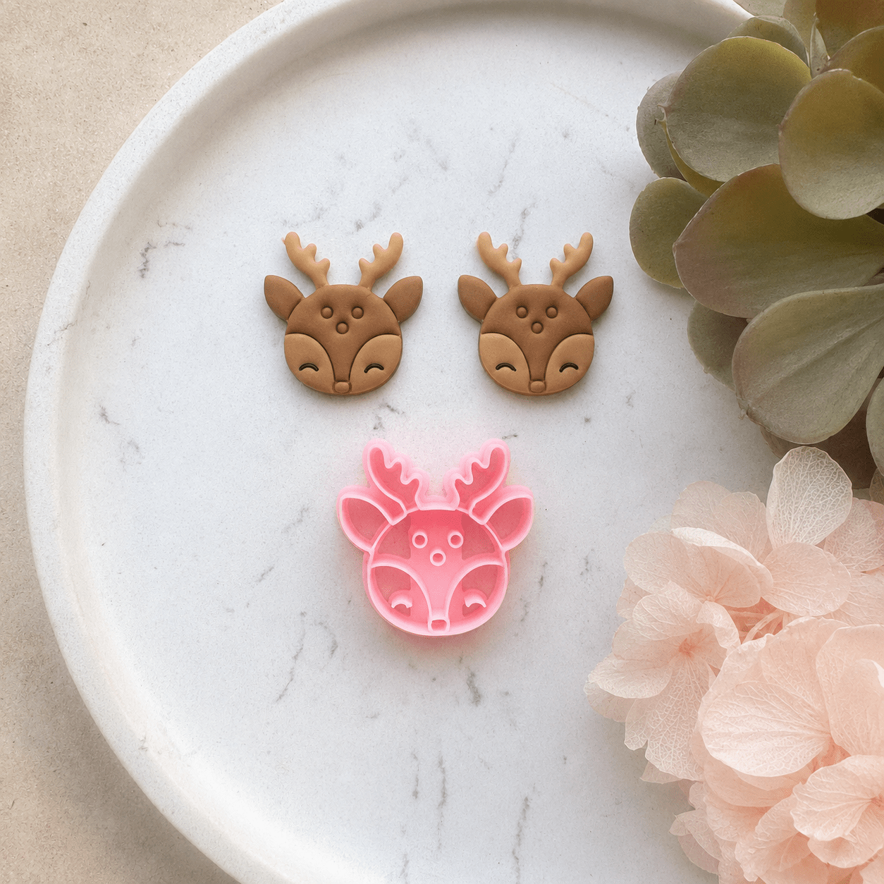 "Reindeer Head 2" Clay Cutter - Kit & Co.Cutter