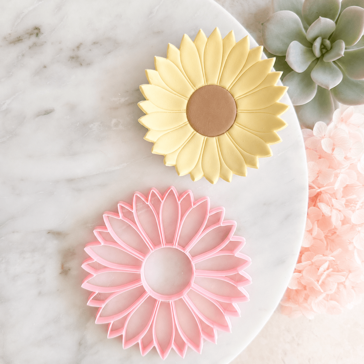 Sunflower Trinket Dish Cutter - Kit & Co.Cutter