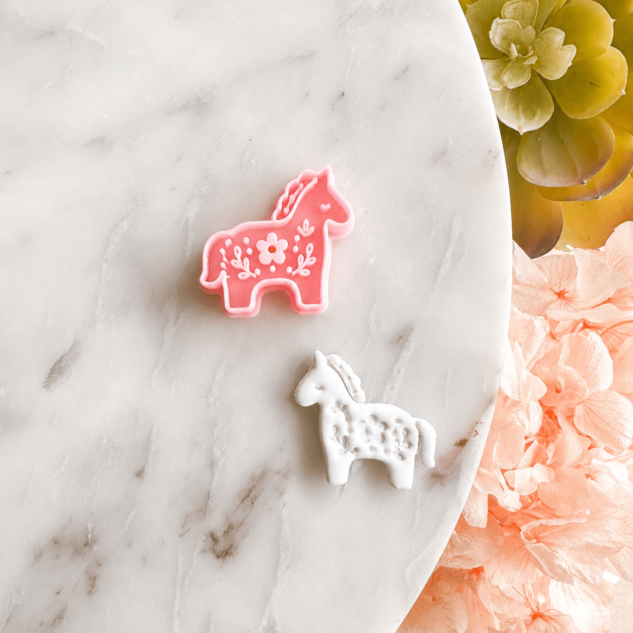 "Folk Art Horse" Clay Cutter - Kit & Co.Cutter