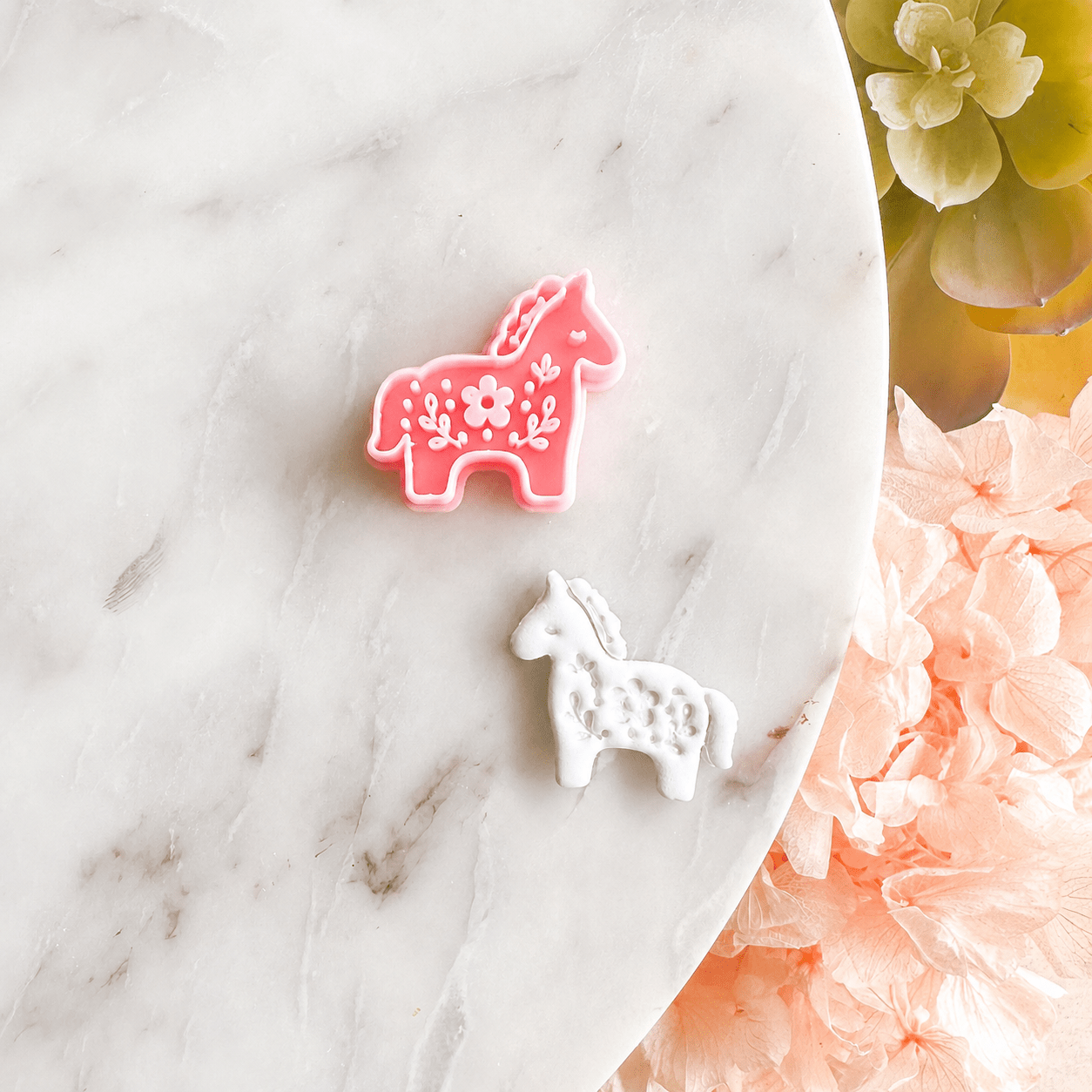 "Folk Art Horse" Clay Cutter - Kit & Co.Cutter