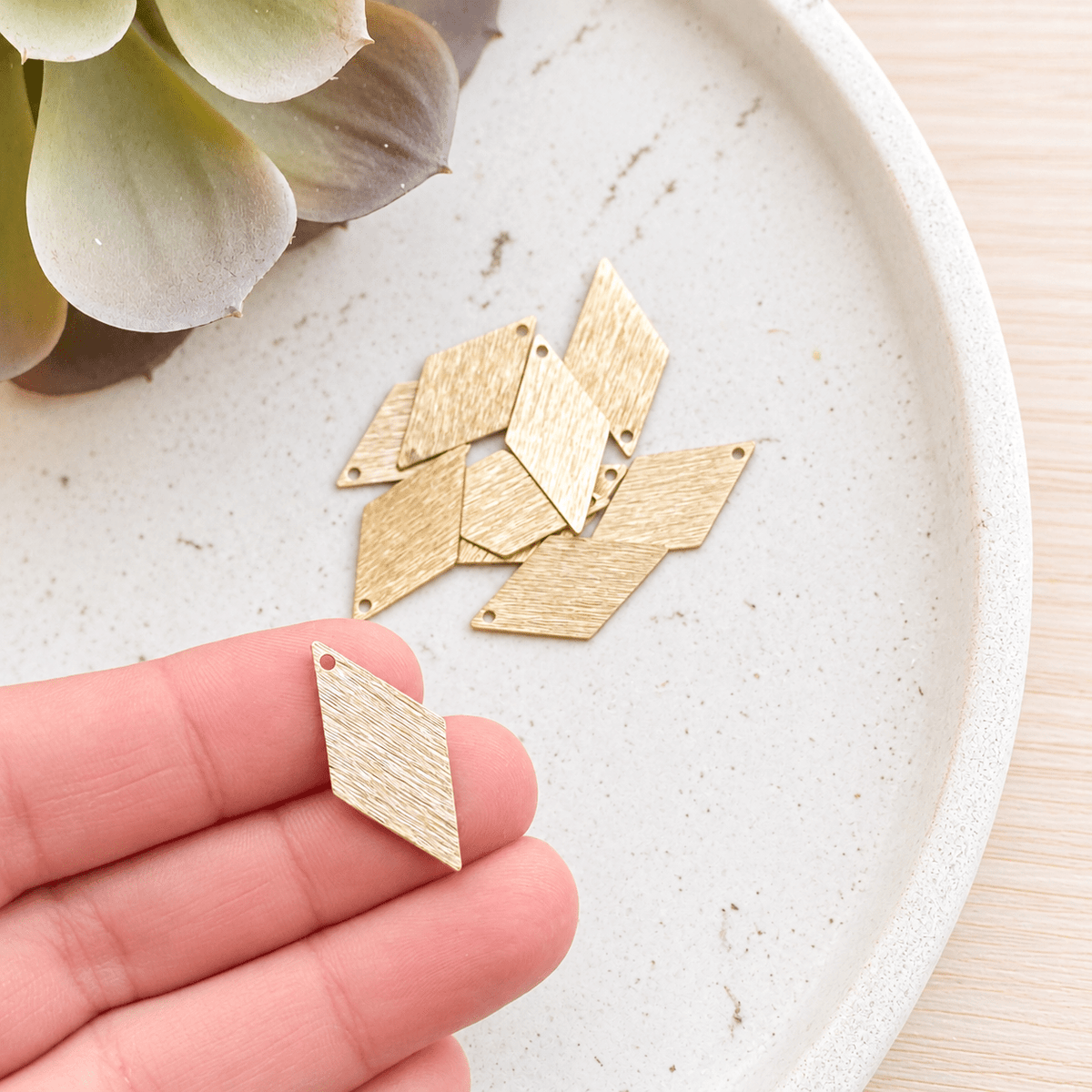 "Brushed Diamond" Charm (10pcs) - Kit & Co.Jewelry Findings