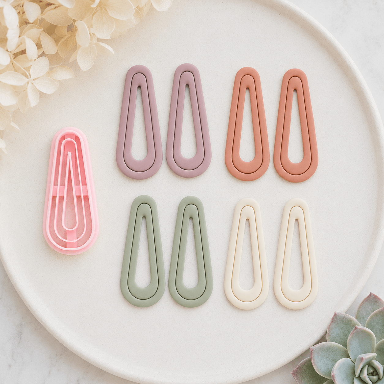 "Tapered Teardrop Concentric Imprint" Clay Cutter - Kit & Co.Cutter