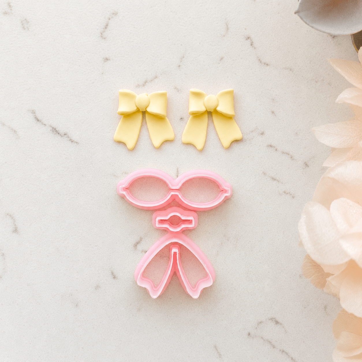 3D Bow 3 Wavy - Kit & Co.Cutter