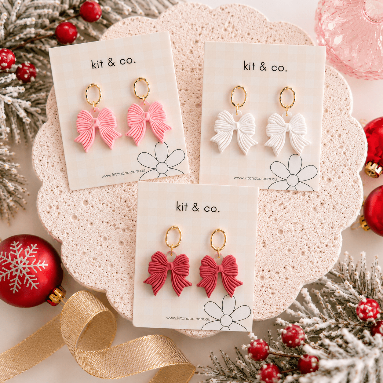 "Striped Bow" Small - Kit & Co.Cutter