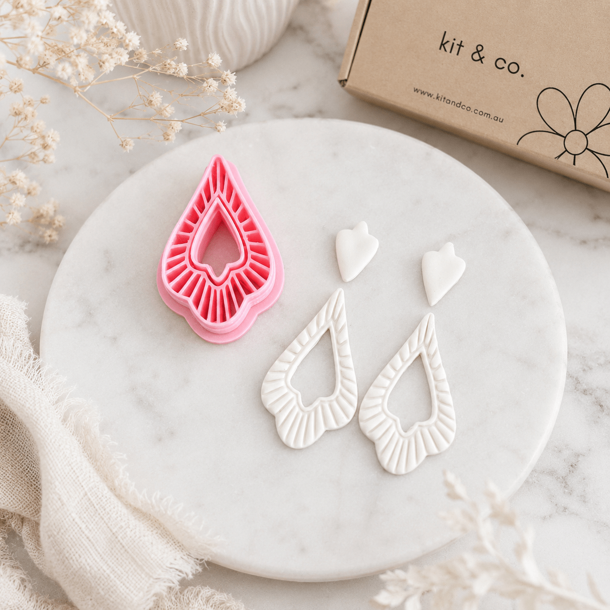 "Amira" Cutter with imprint - Kit & Co.Cutter