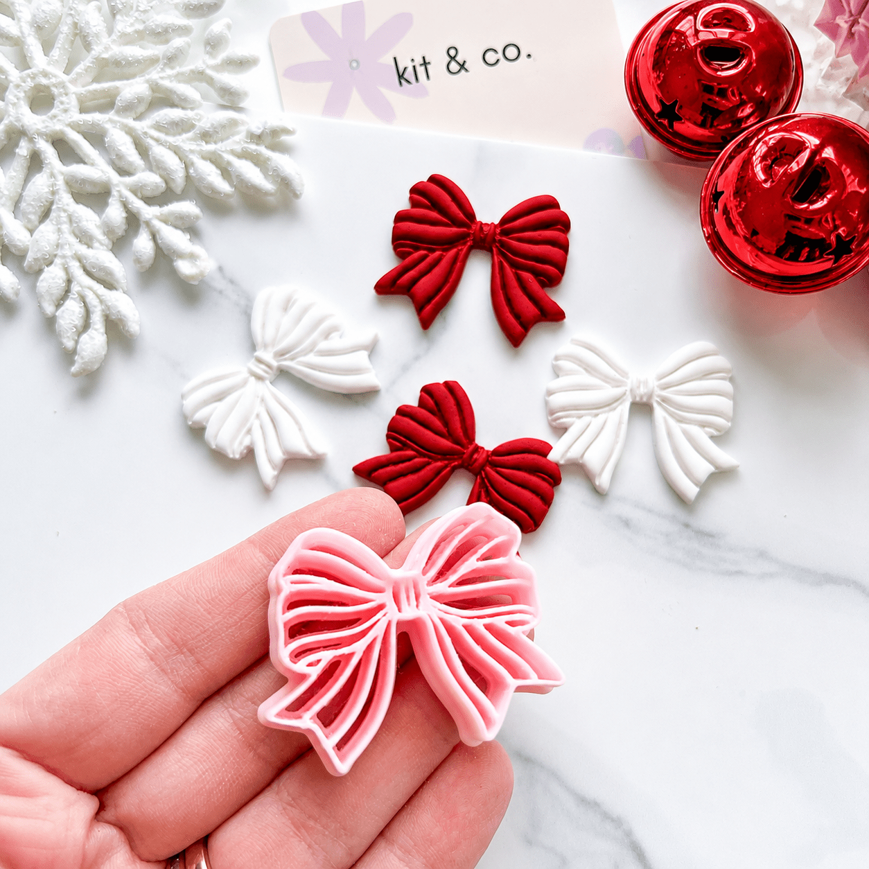 "Striped Bow" Large - Kit & Co.Cutter