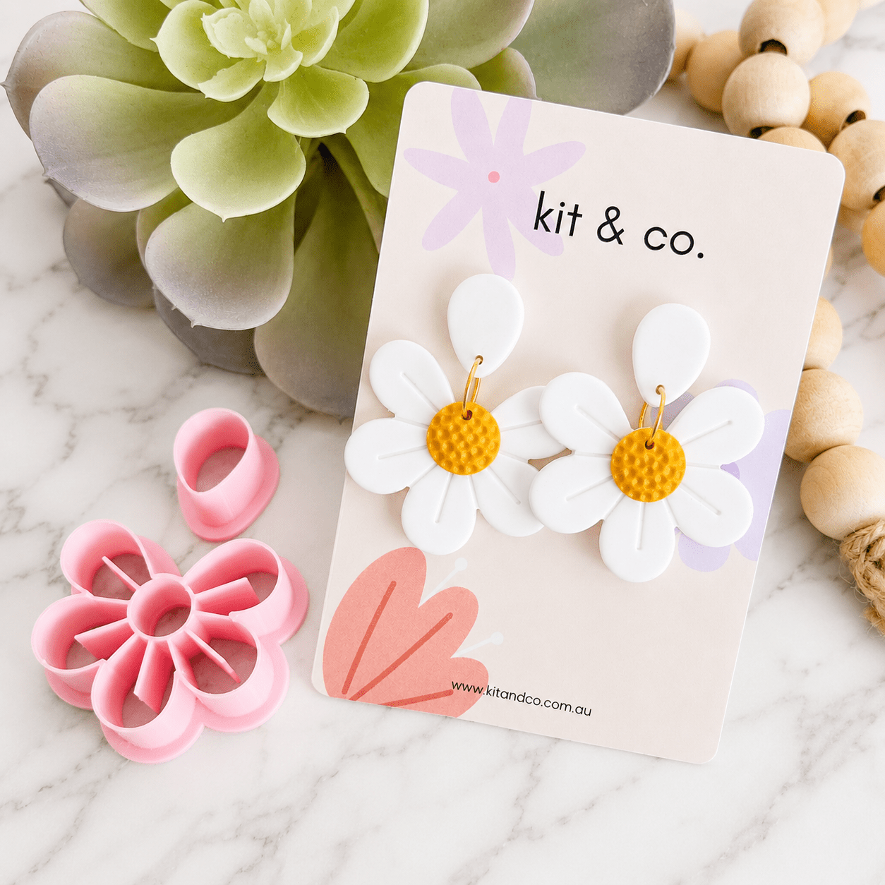 He Loves Me Daisy Cutter Set (2pc) - Kit & Co.Cutter