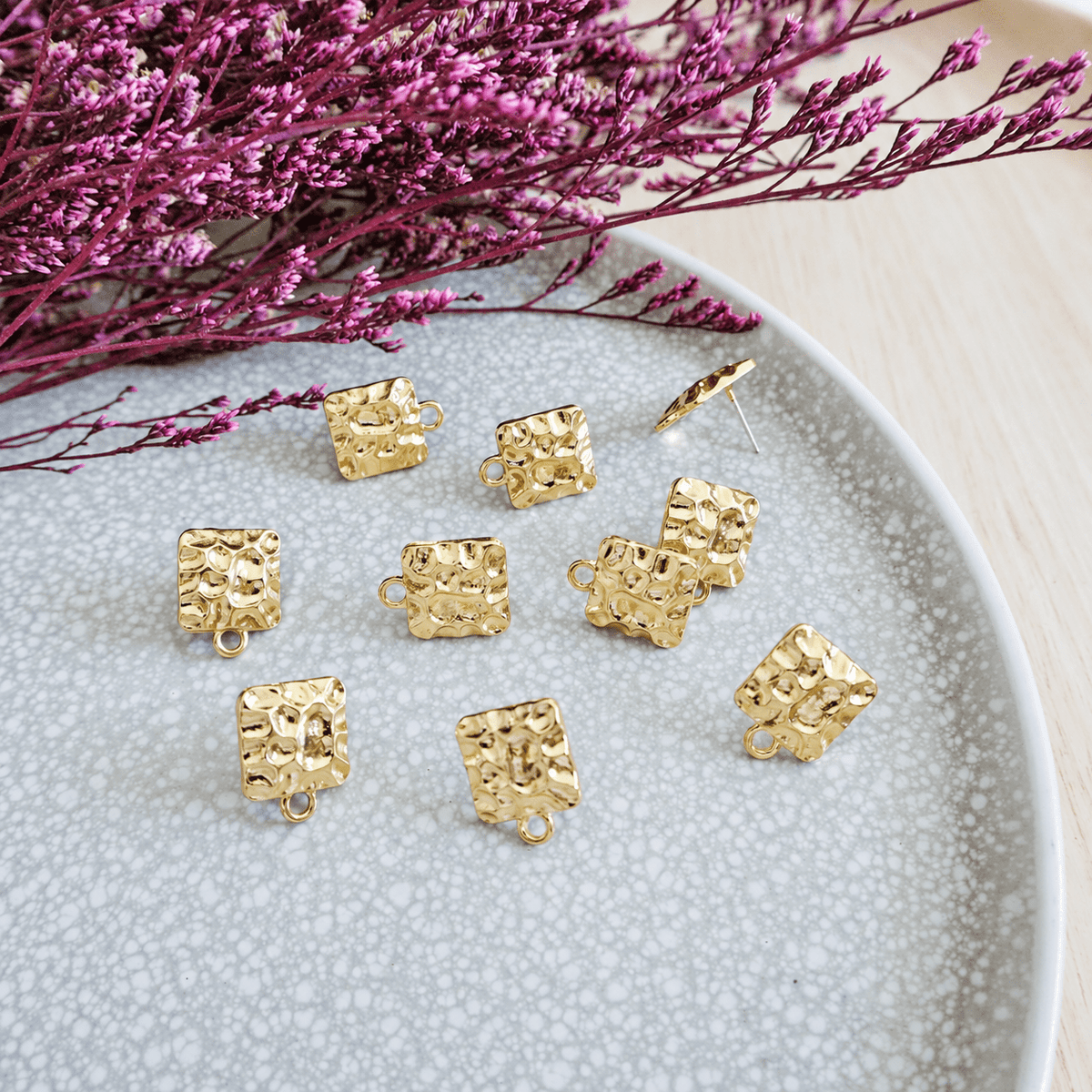 "Hammered Square" - Earring Post (10 pcs) - Kit & Co.Tools