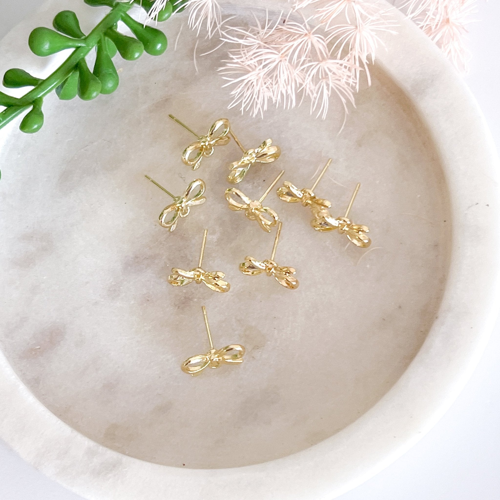 "Bow 1” - Earring Posts (10 pcs) - Kit & Co.Tools