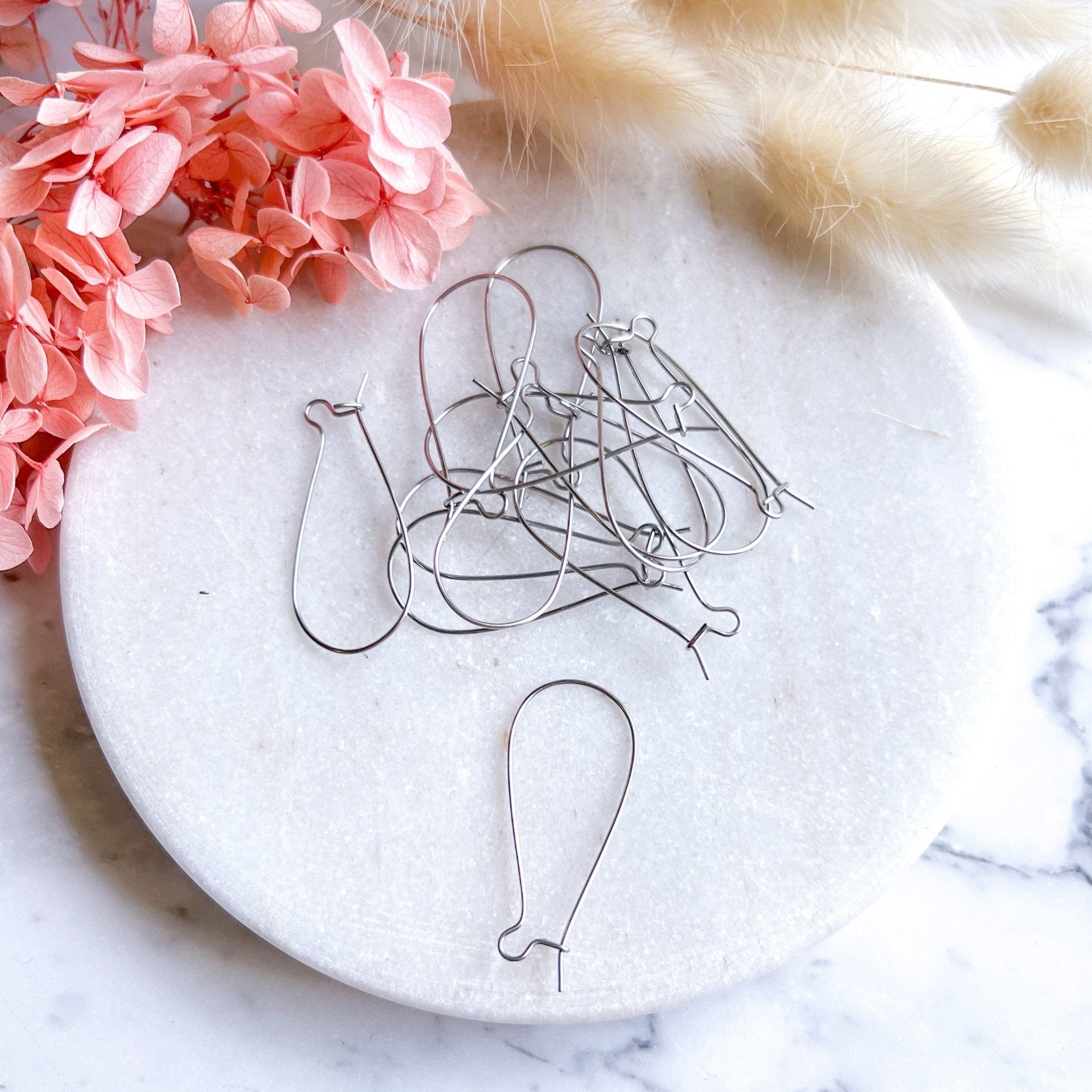 Stainless Steel Kidney Hook - 50pcs - Kit & Co.Cat Supplies