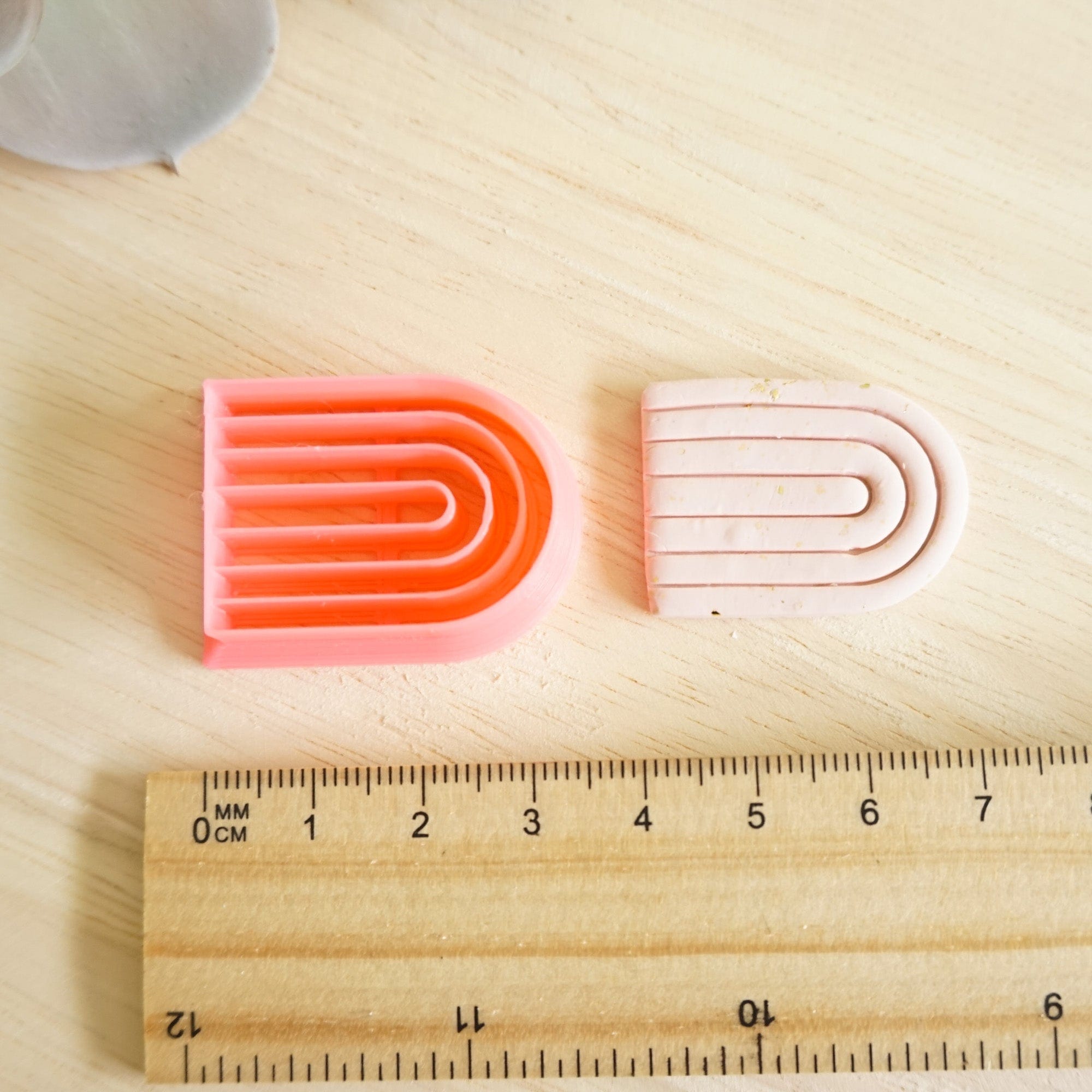 kitandco.com.au Cutter Arch with Imprint (Small)