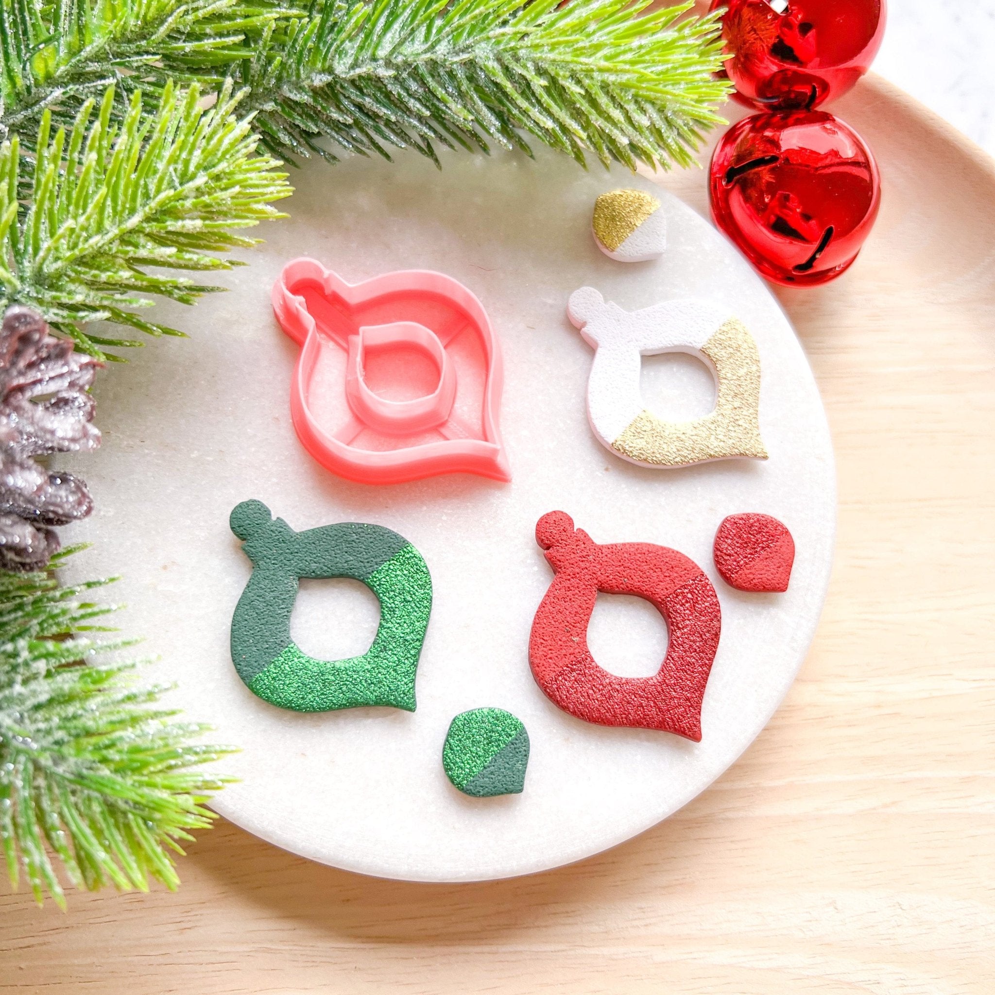 Bauble with Donut - Kit & Co.Cutter