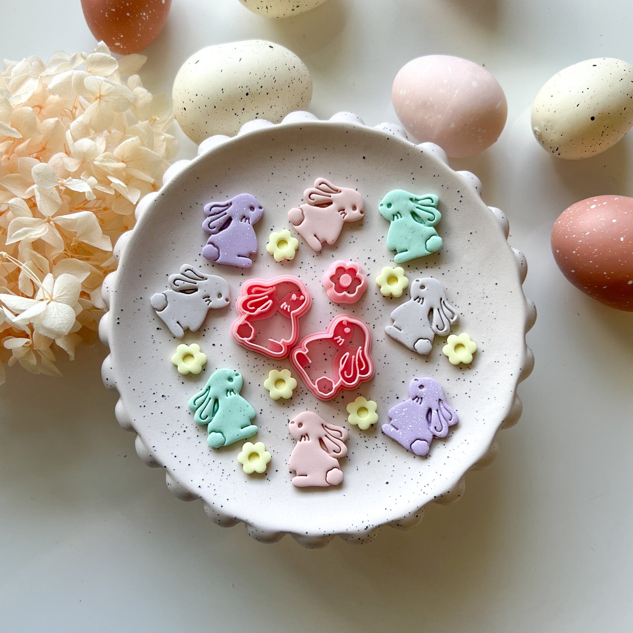 kitandco.com.au Cutter Bunny & Flower Set (3 pcs)