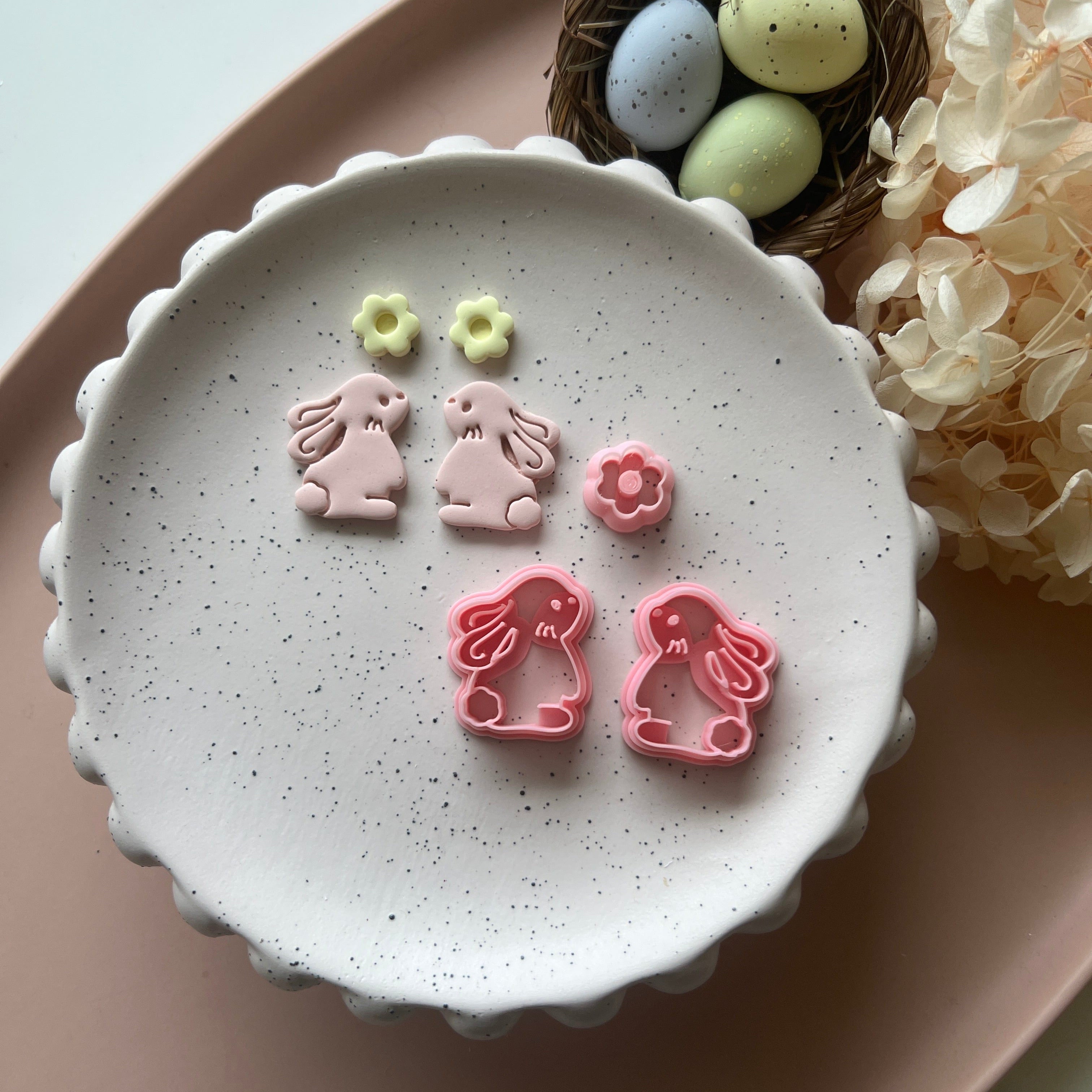 kitandco.com.au Cutter Bunny & Flower Set (3 pcs)