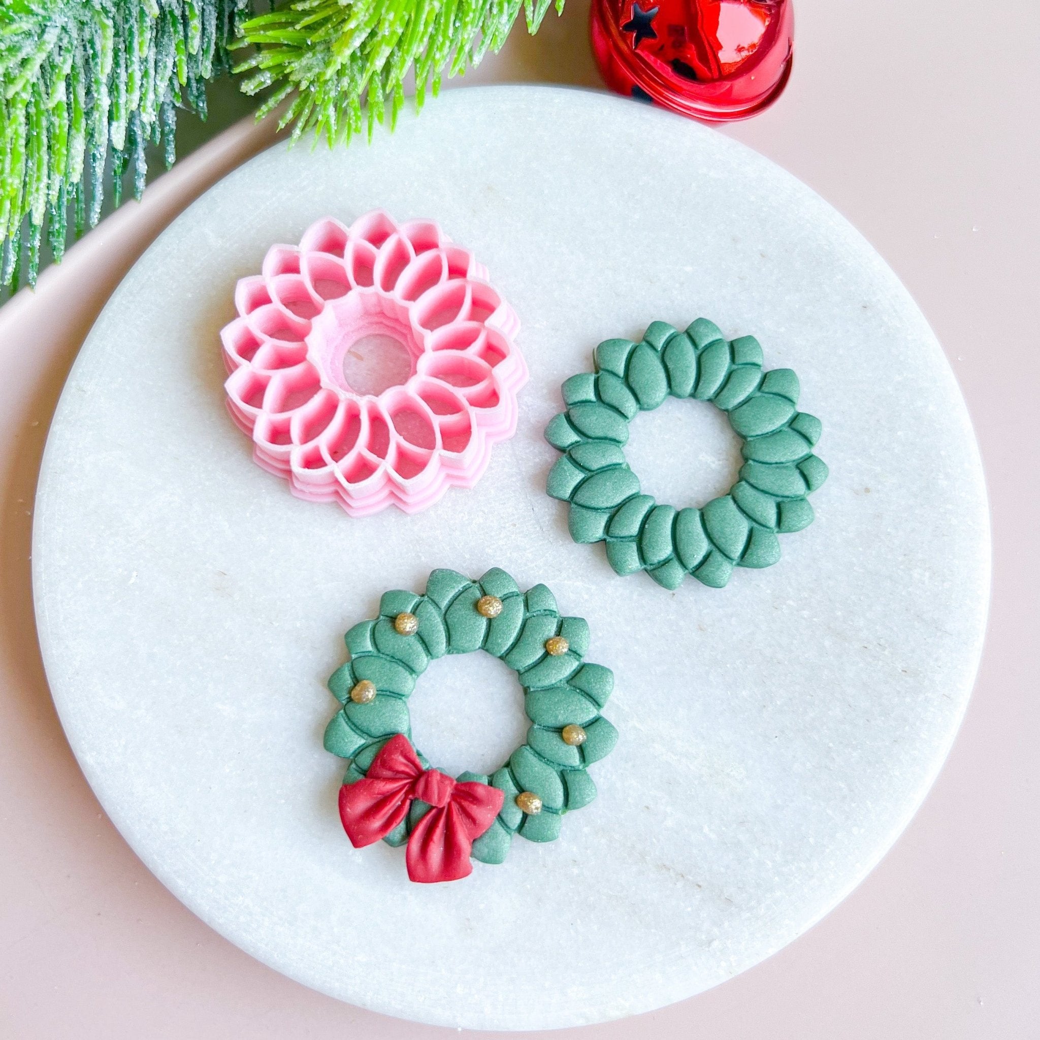 "Detailed Wreath" Clay Cutter - Kit & Co.Cutter