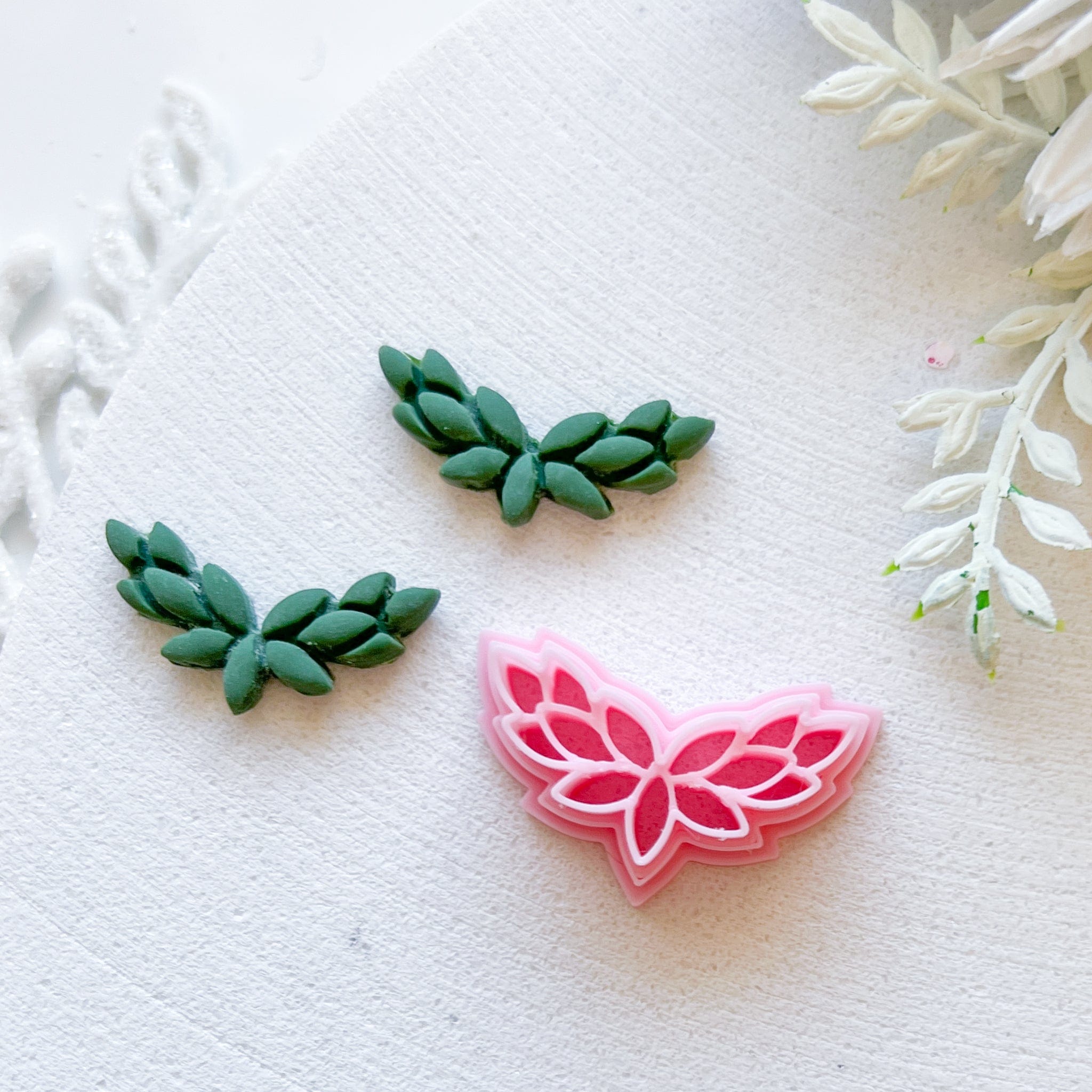 kitandco.com.au Cutter Leaf Swag Clay Cutter