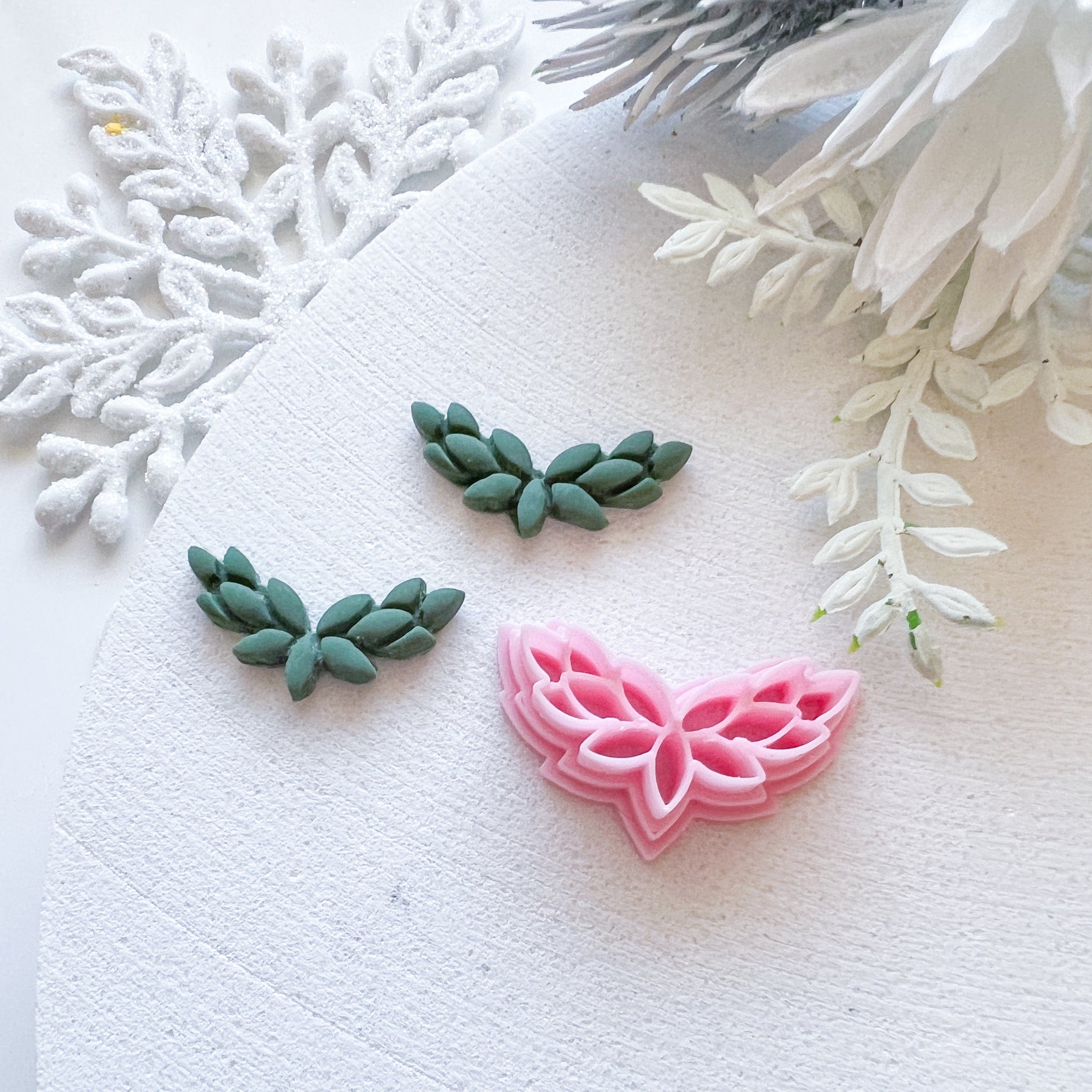 kitandco.com.au Cutter Leaf Swag Clay Cutter