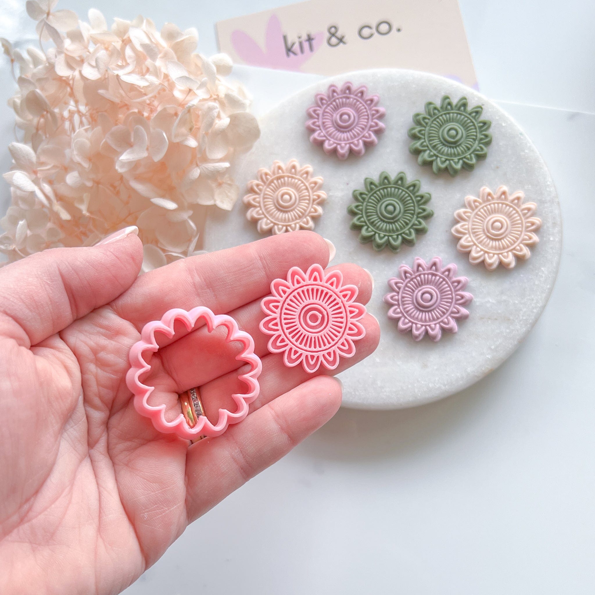 kitandco.com.au Cutter "Mandala Flower" - Clay Cutter