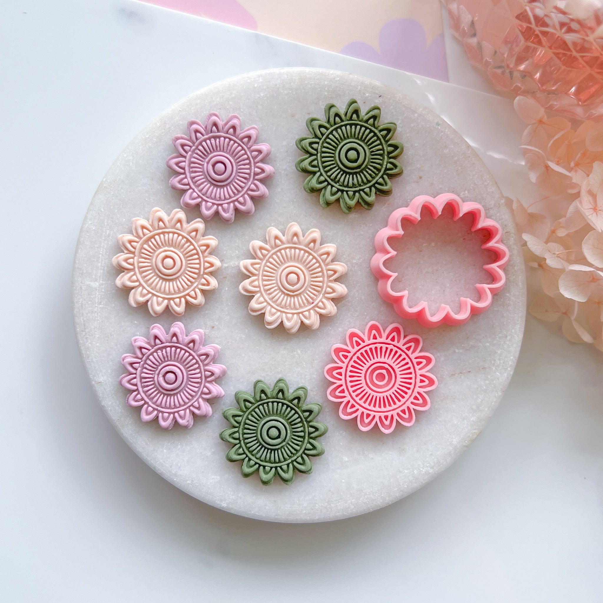 kitandco.com.au Cutter "Mandala Flower" - Clay Cutter