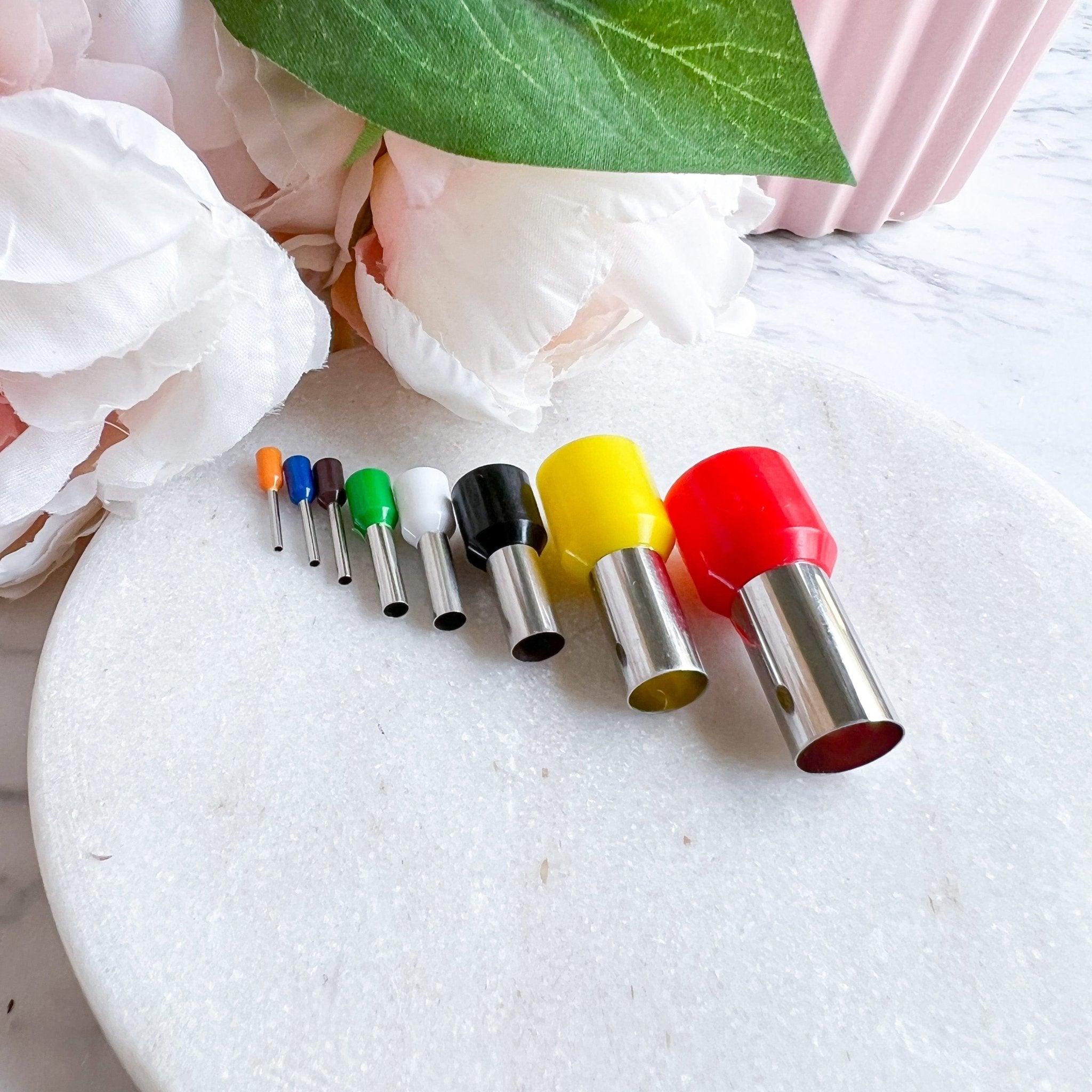 Micro Circle Cutters (8 pc) - Kit & Co.Cutter