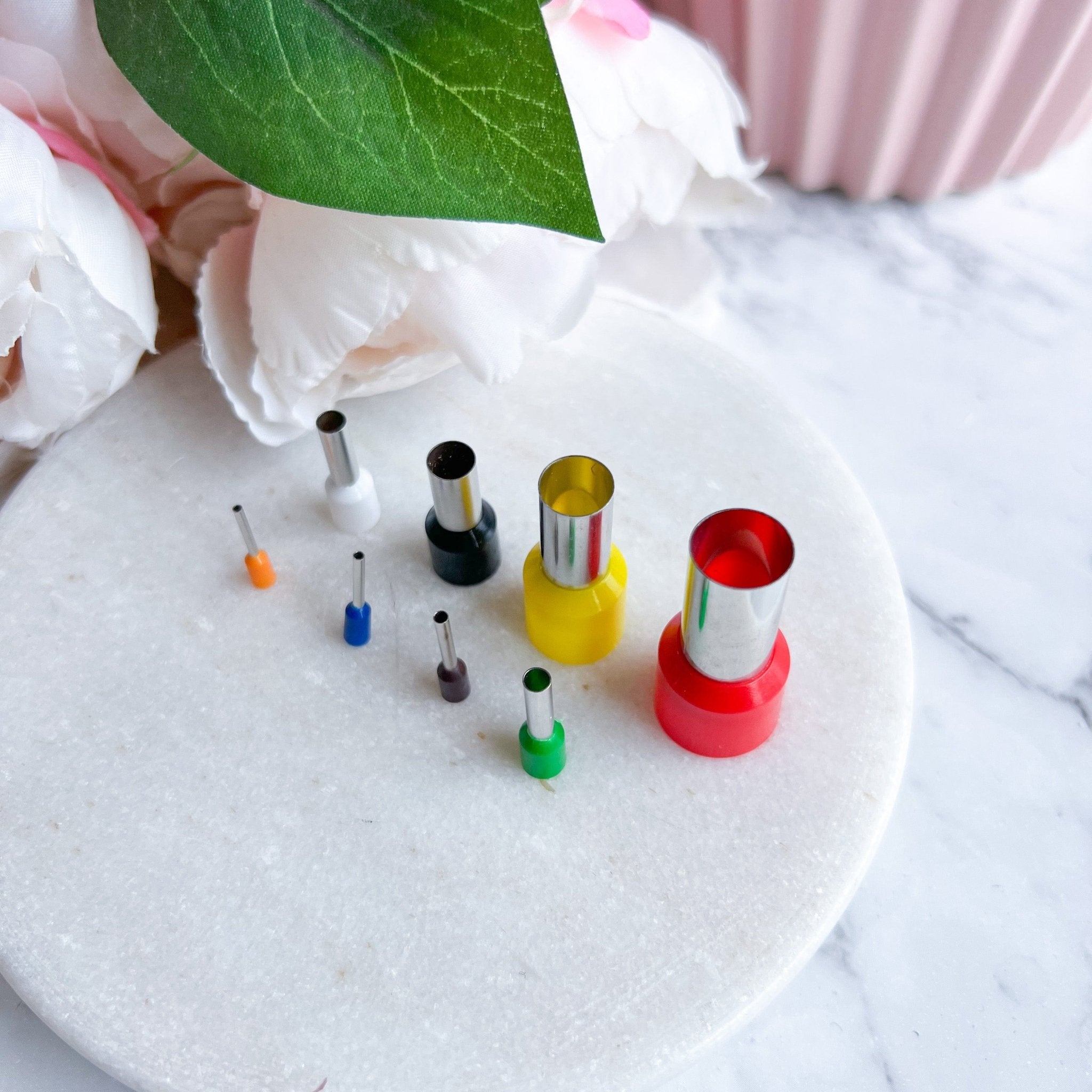 Micro Circle Cutters (8 pc) - Kit & Co.Cutter