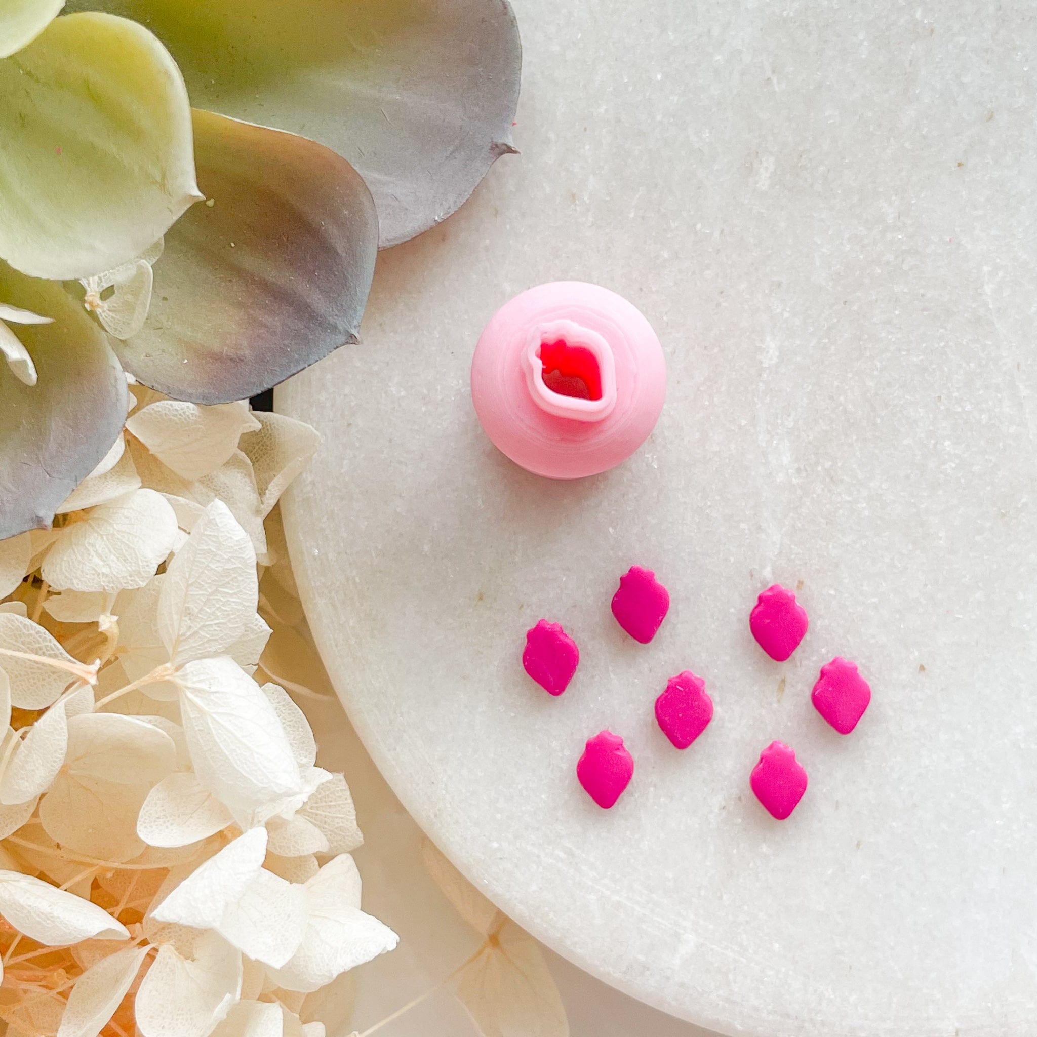 kitandco.com.au Cutter Strawberry - Micro Cutter