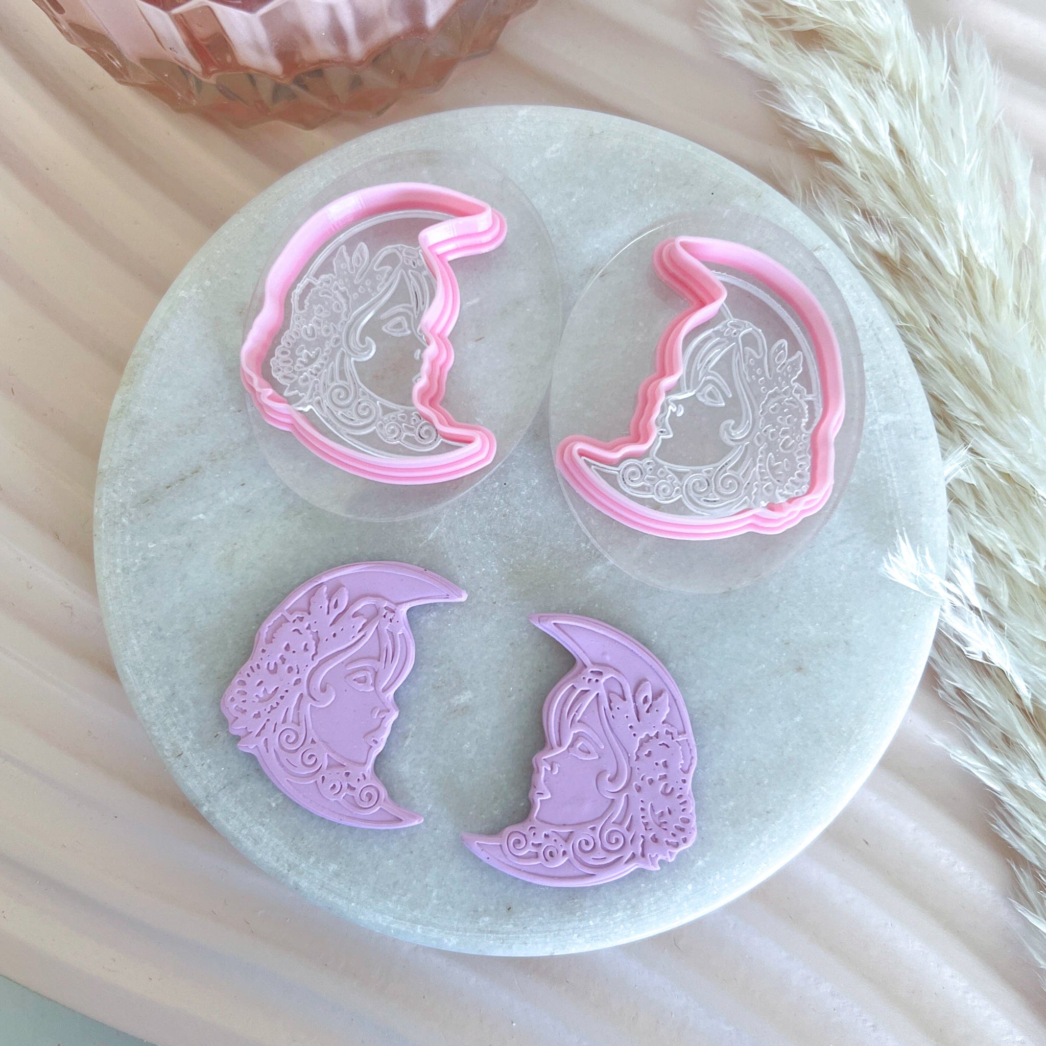 kitandco.com.au Stamp Girl on Moon - Texture & Cutter Set