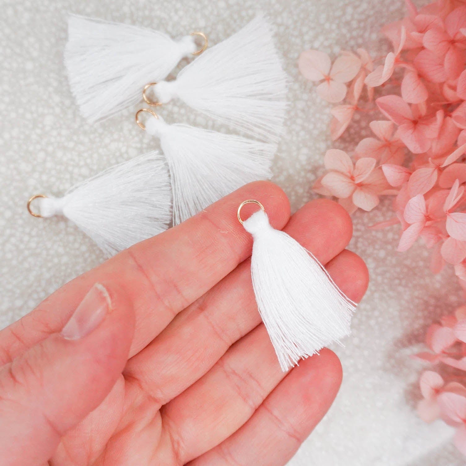 kitandco.com.au Tassel Tassels - White 10 pcs