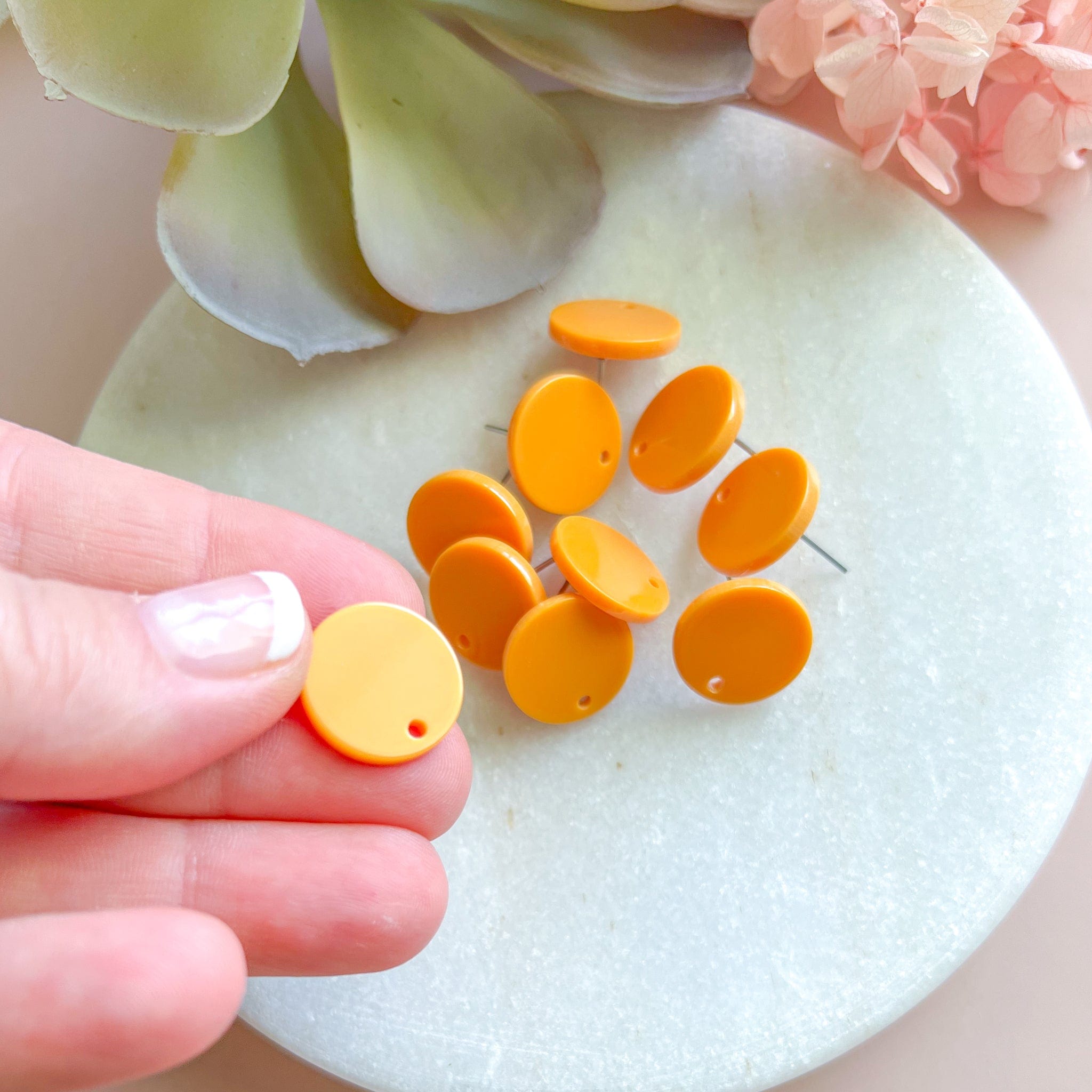 kitandco.com.au Tools Circle Acrylic Post - Mustard (10 pcs)