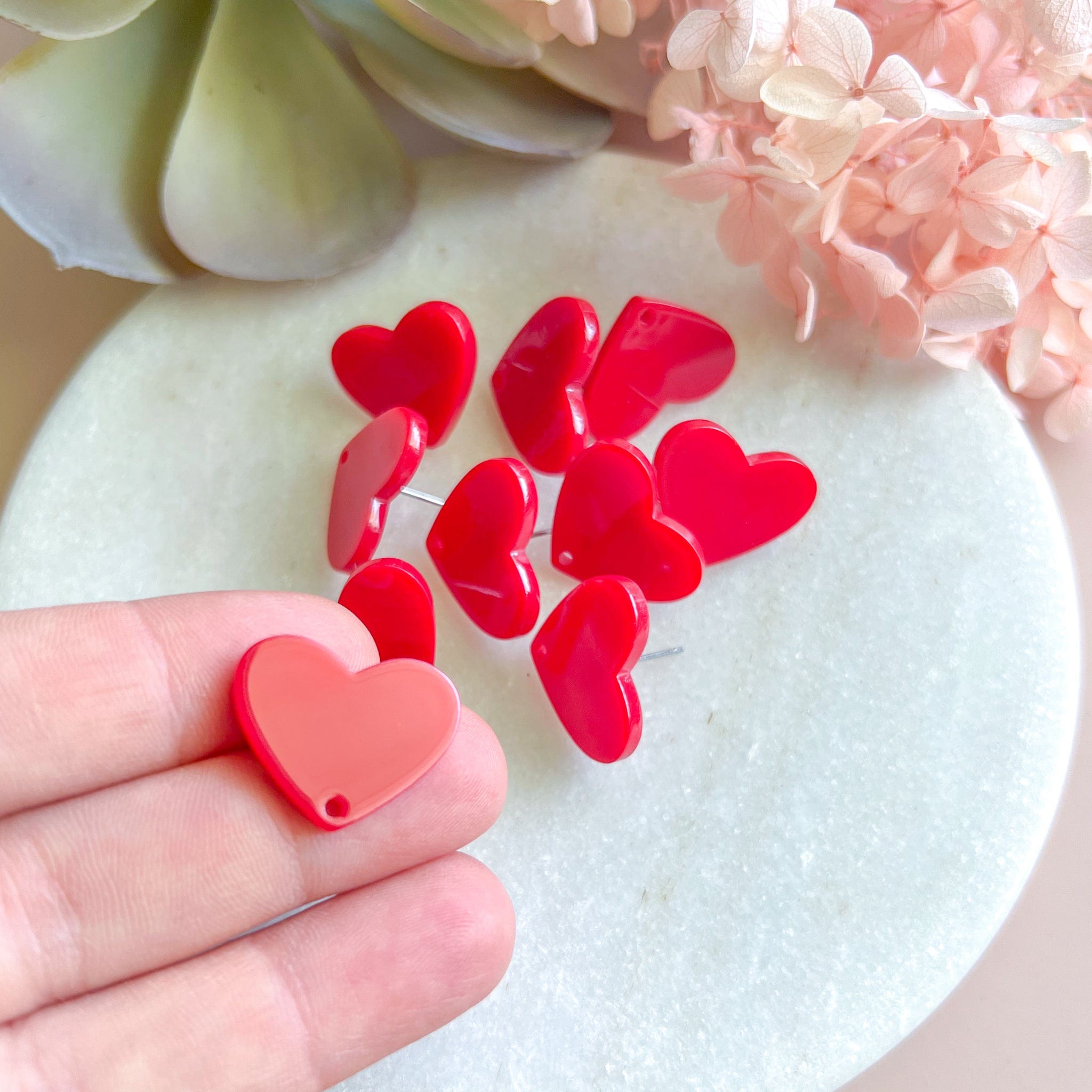 kitandco.com.au Tools Heart Acrylic Post - Red (10 pcs)