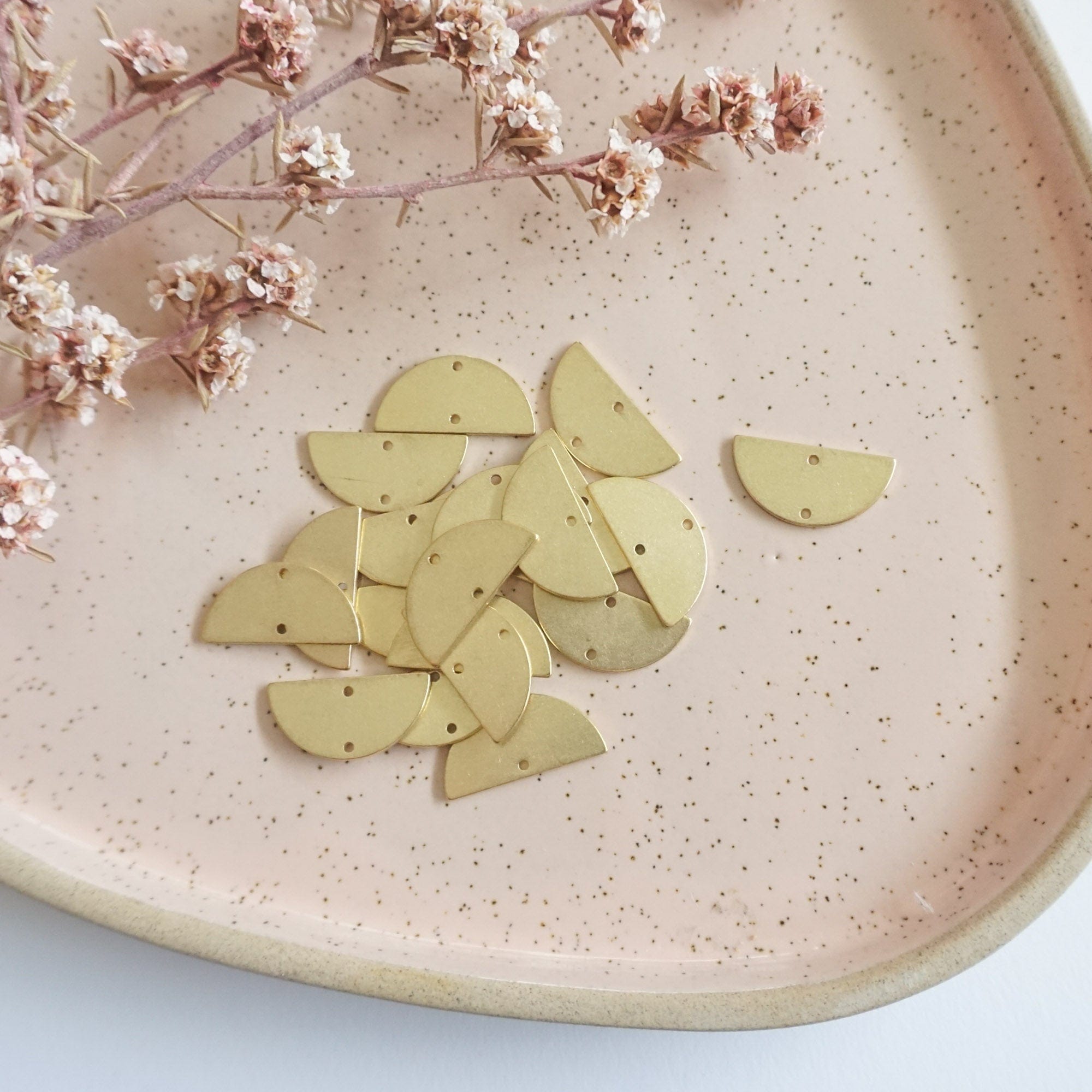 kitandco.com.au Tools Semi Circle Raw Brass Connector - 20 pcs