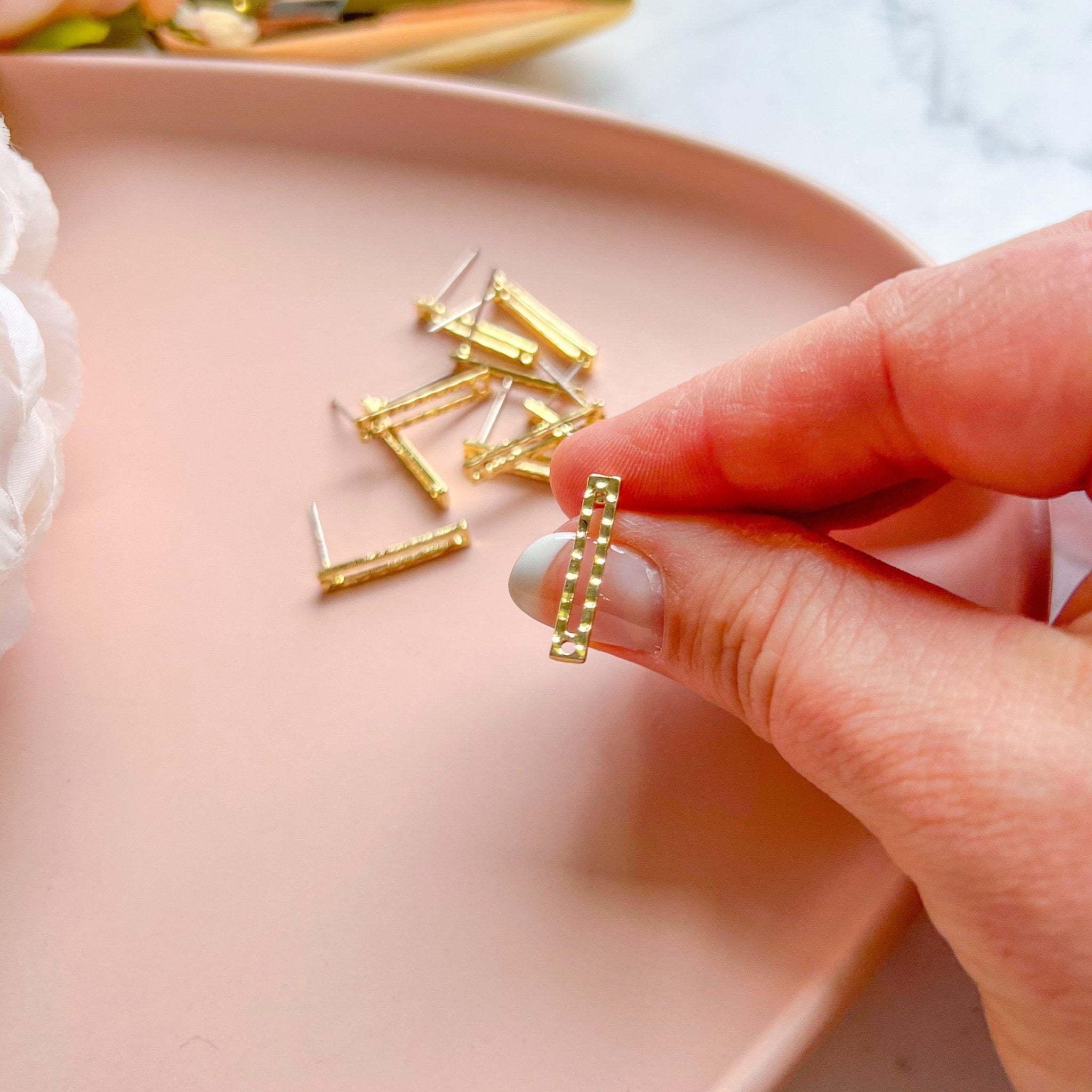 "Skinny Bar" - Earring Posts (10 pcs) LAST ONE - Kit & Co.Tools