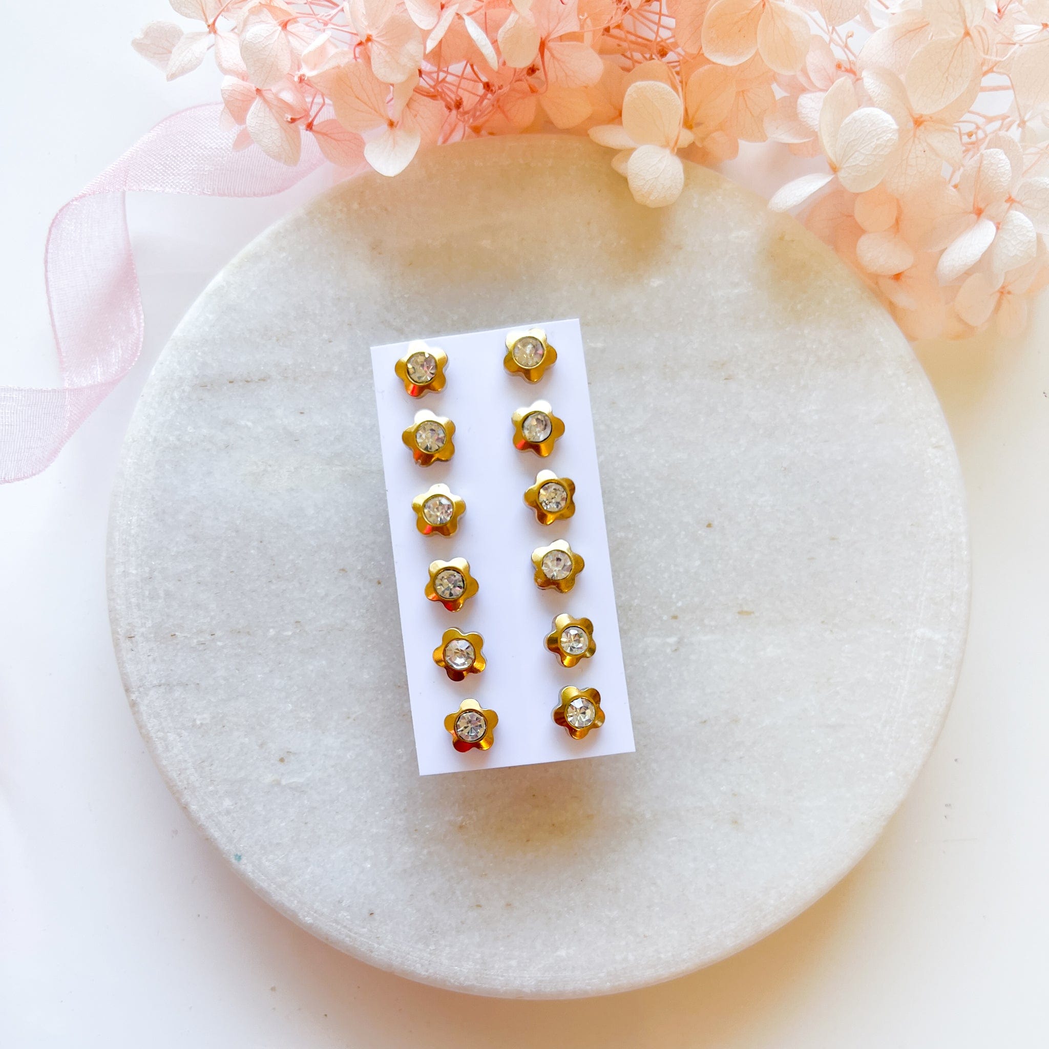 kitandco.com.au Tools Stud Pack Add Ons - Diamante Flower