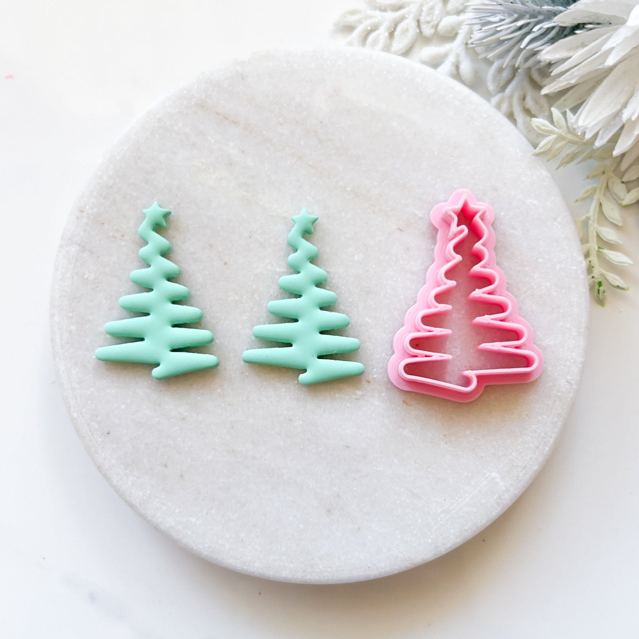“Christmas Tree 5" Clay Cutter - Kit & Co.Cutter25mm
