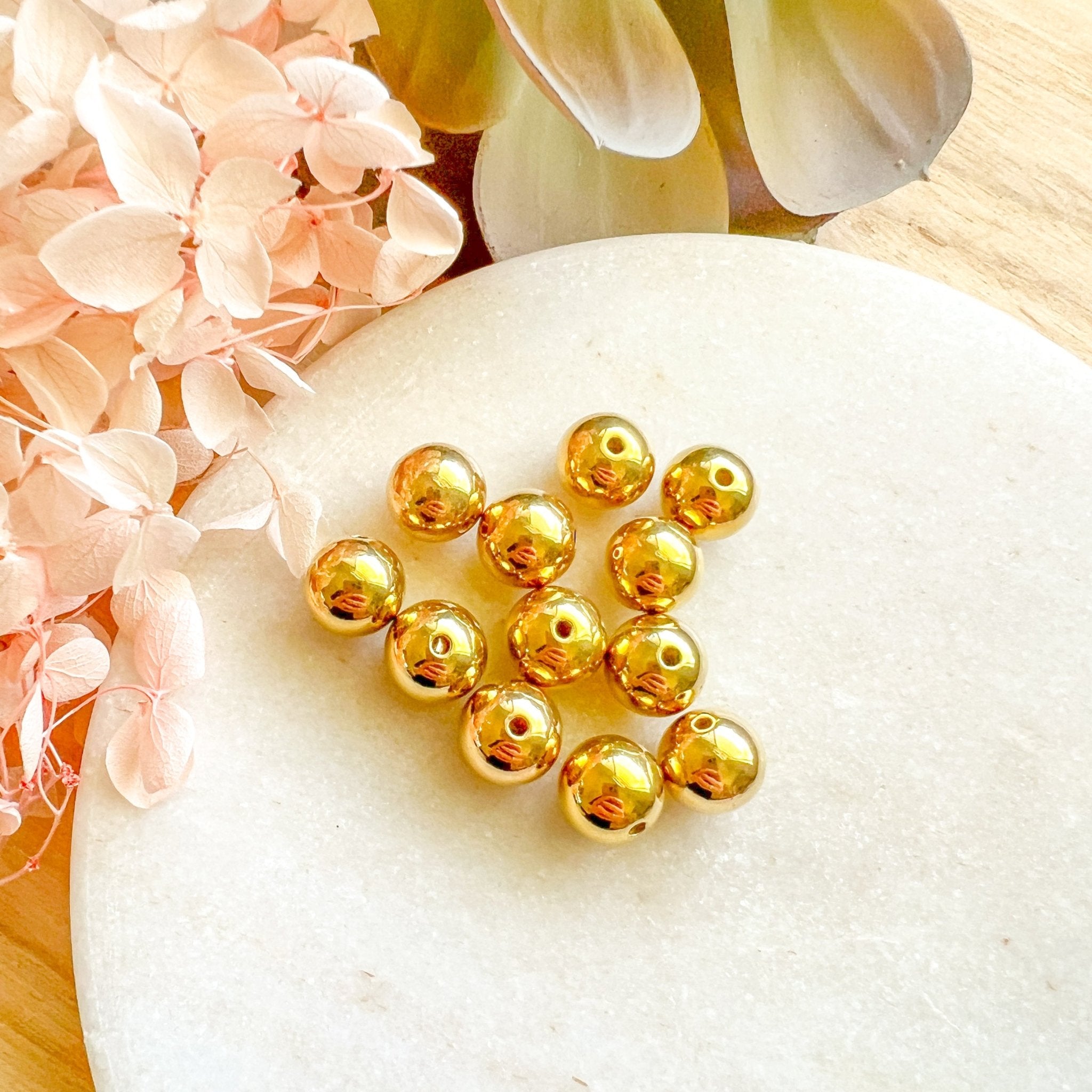 Gold Bead 8mm - 10 pcs - Kit & Co.Jewelry Findings