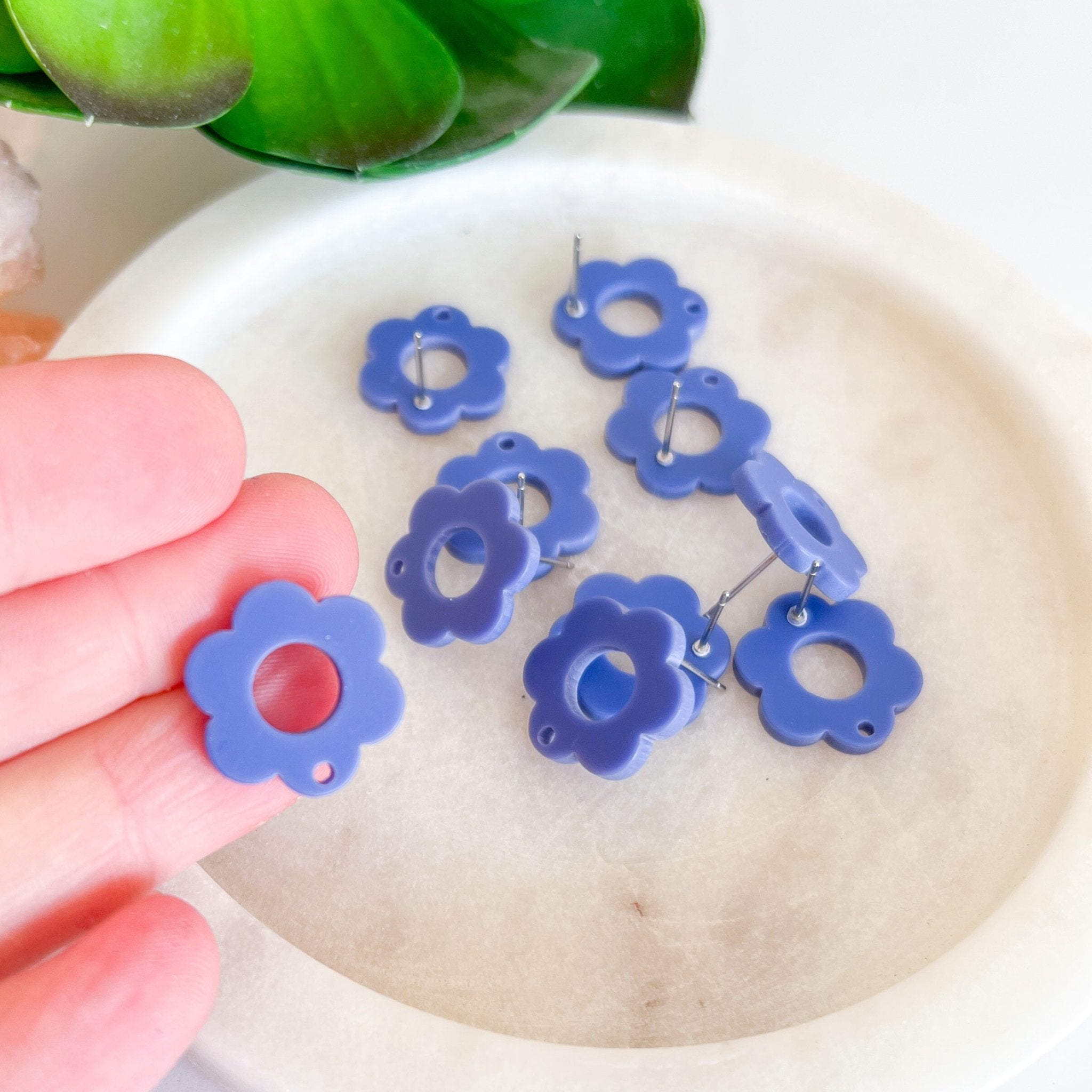 Flower Acrylic Earring Posts - Choose Colour (10 pack) - Kit & Co.ToolsBlue