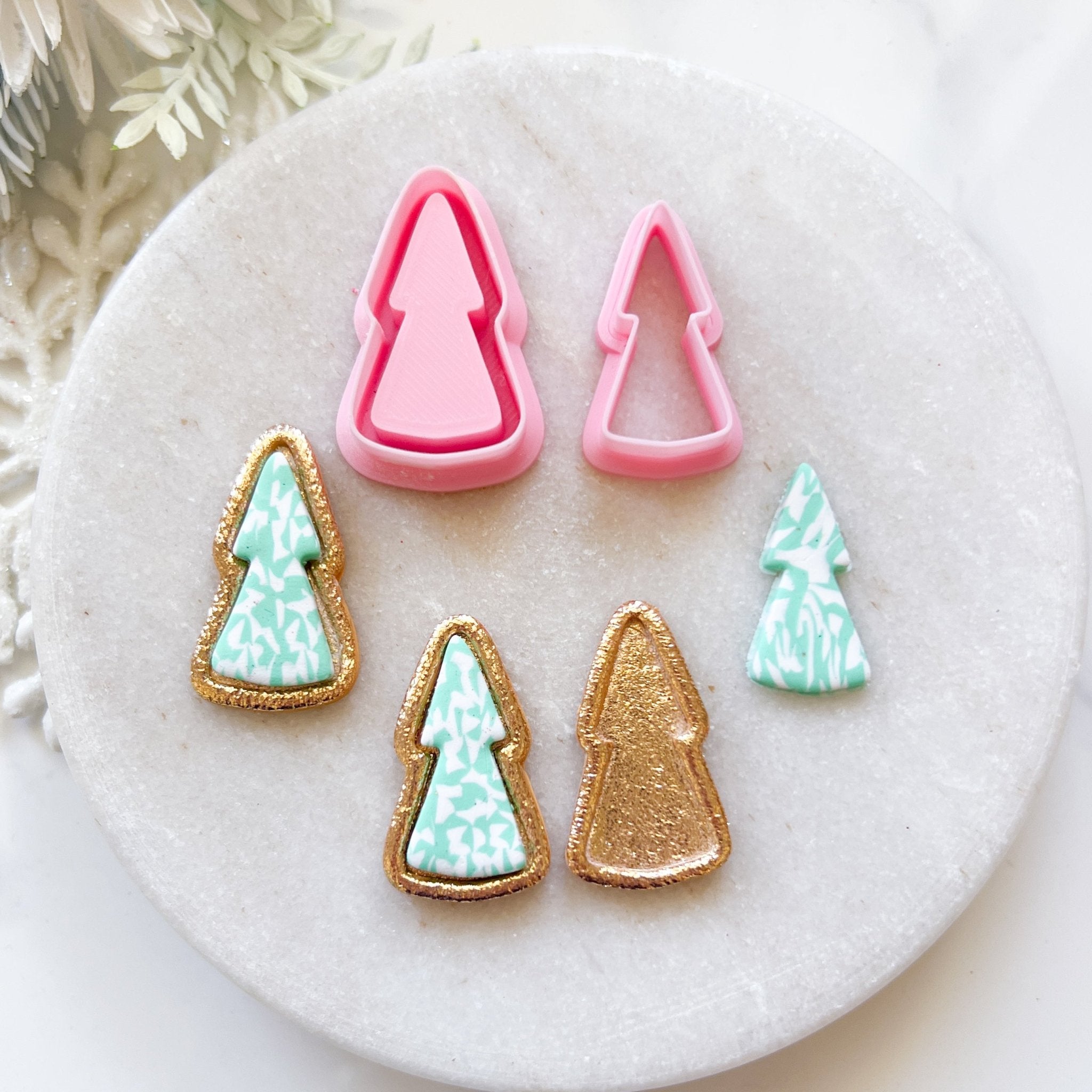 “Embossed Tree” (2pc) - Kit & Co.Cutter