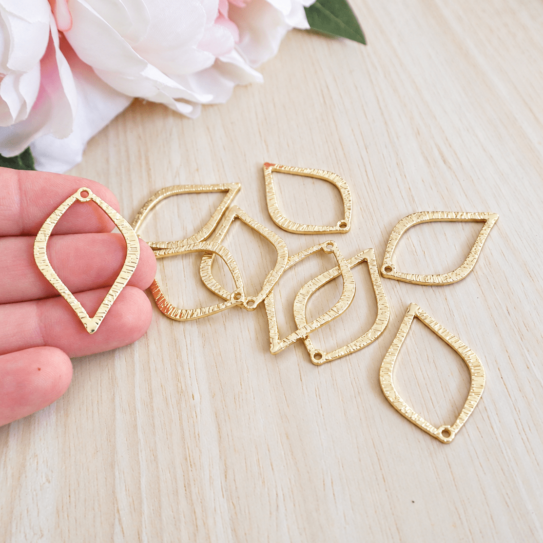 "Carrie" Charm (10pcs) - Choose Colour - Kit & Co.Jewelry FindingsGold