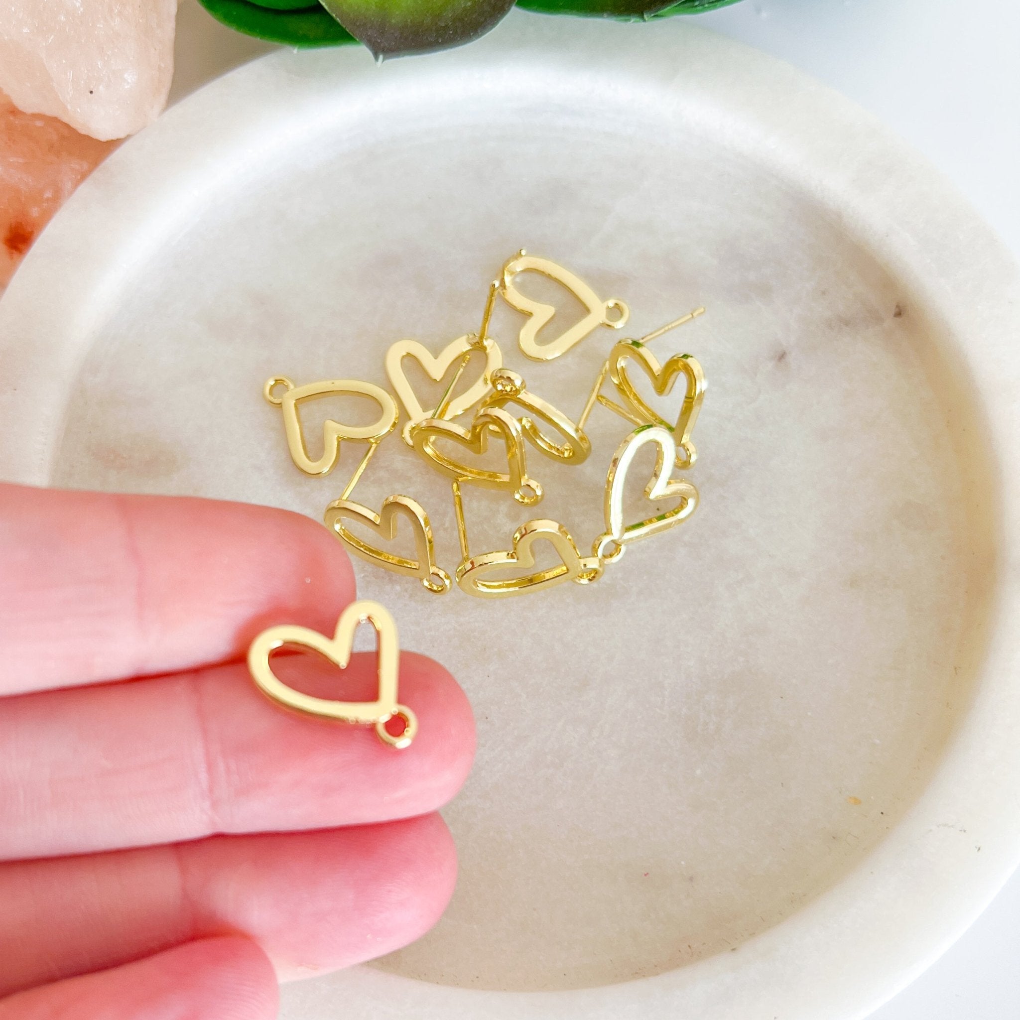 “Heart" - Earring Post (10 pcs) - Kit & Co.Tools