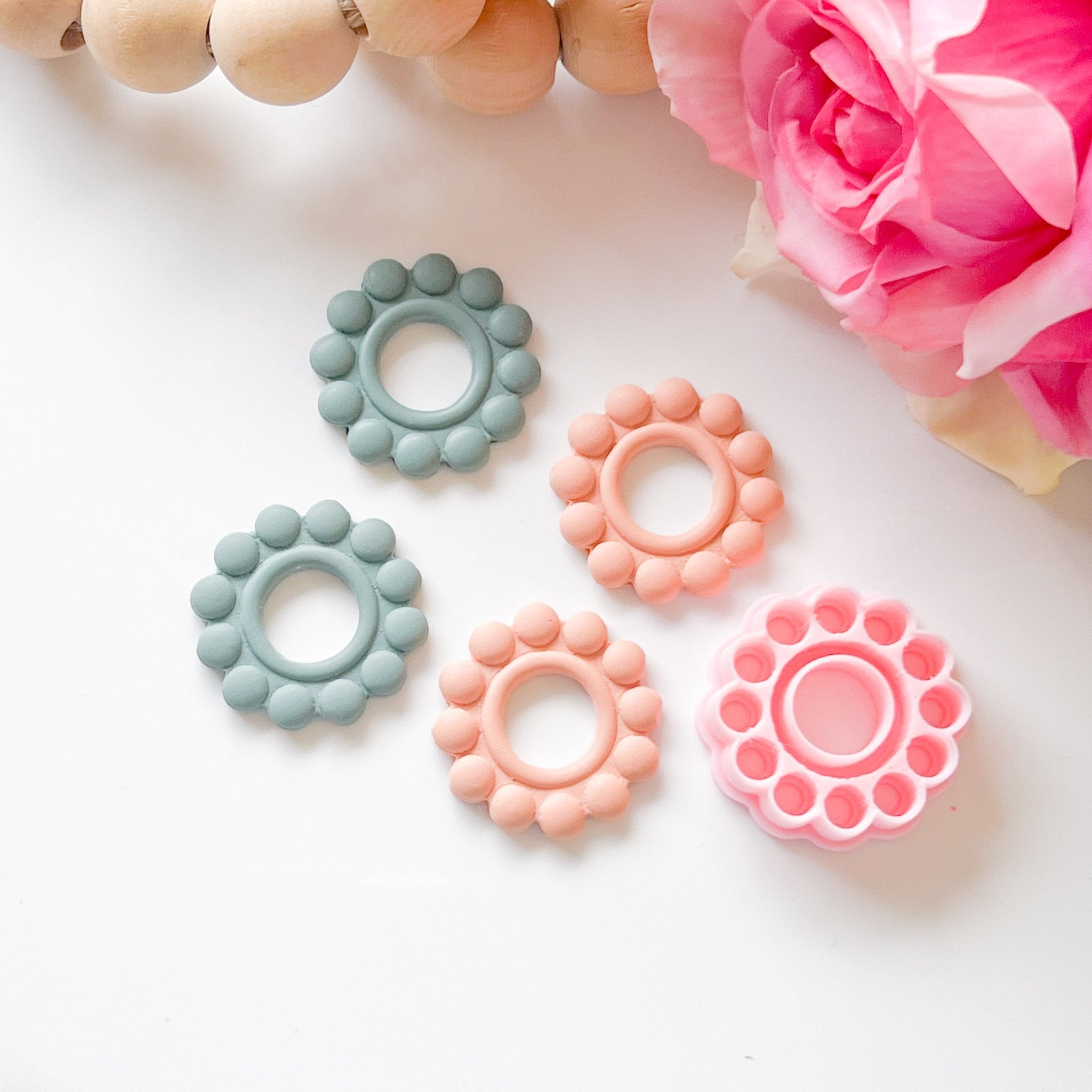 “Beaded Circle" Clay Cutter NEW! - Kit & Co.Cutter
