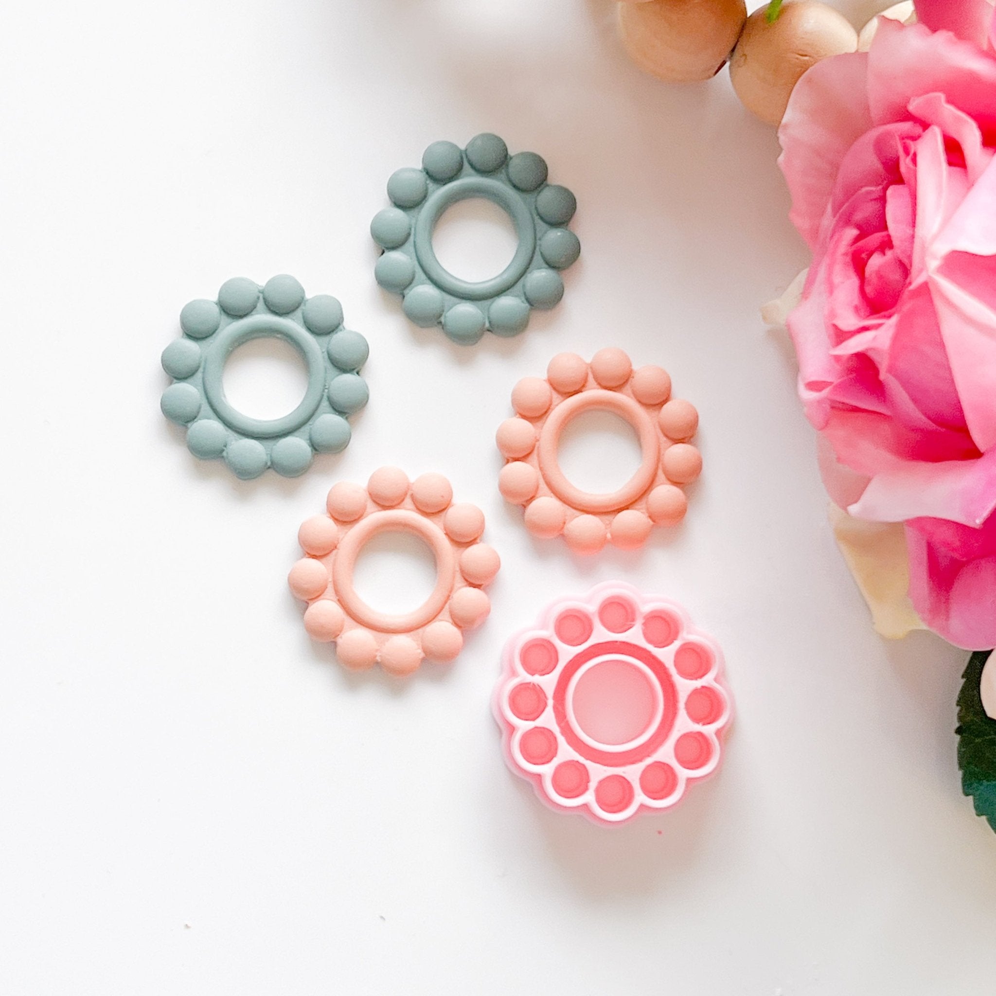 “Beaded Circle" Clay Cutter NEW! - Kit & Co.Cutter