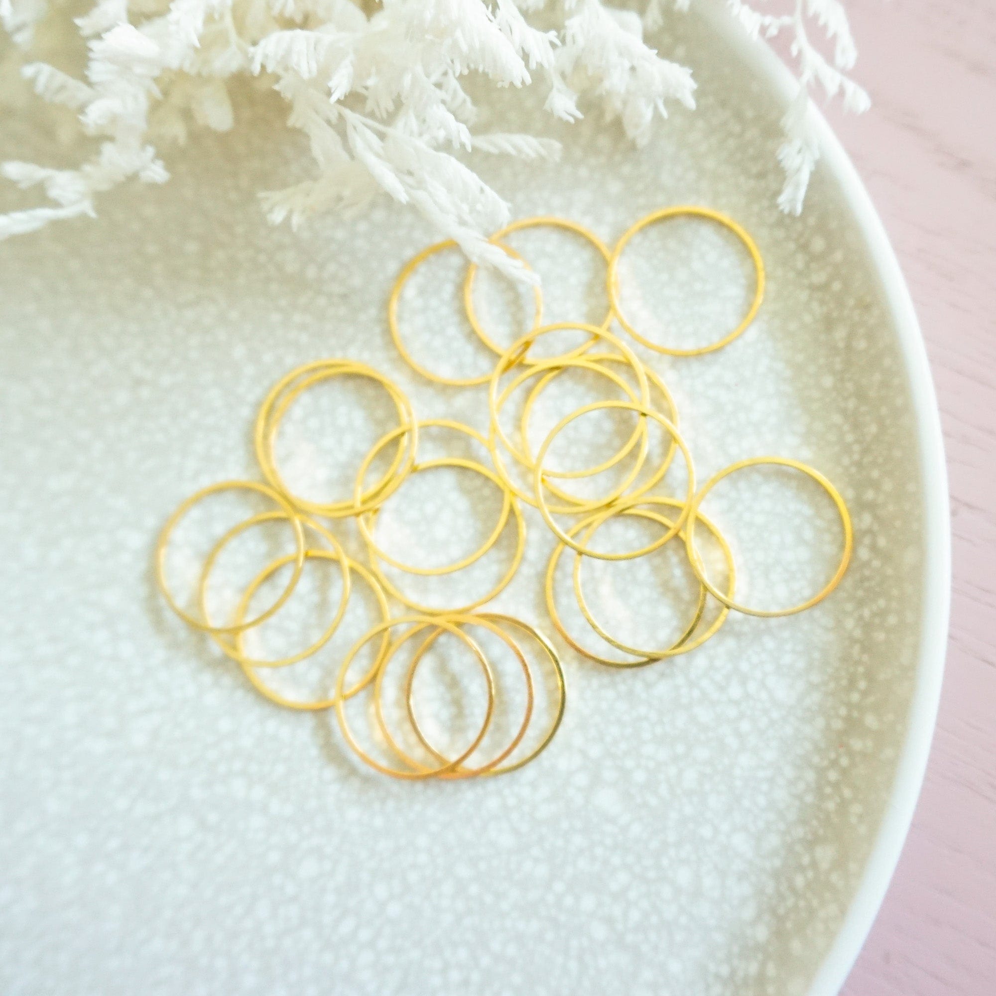 kitandco.com.au 20mm Circle Connector - 50 pcs (Choose Colour)