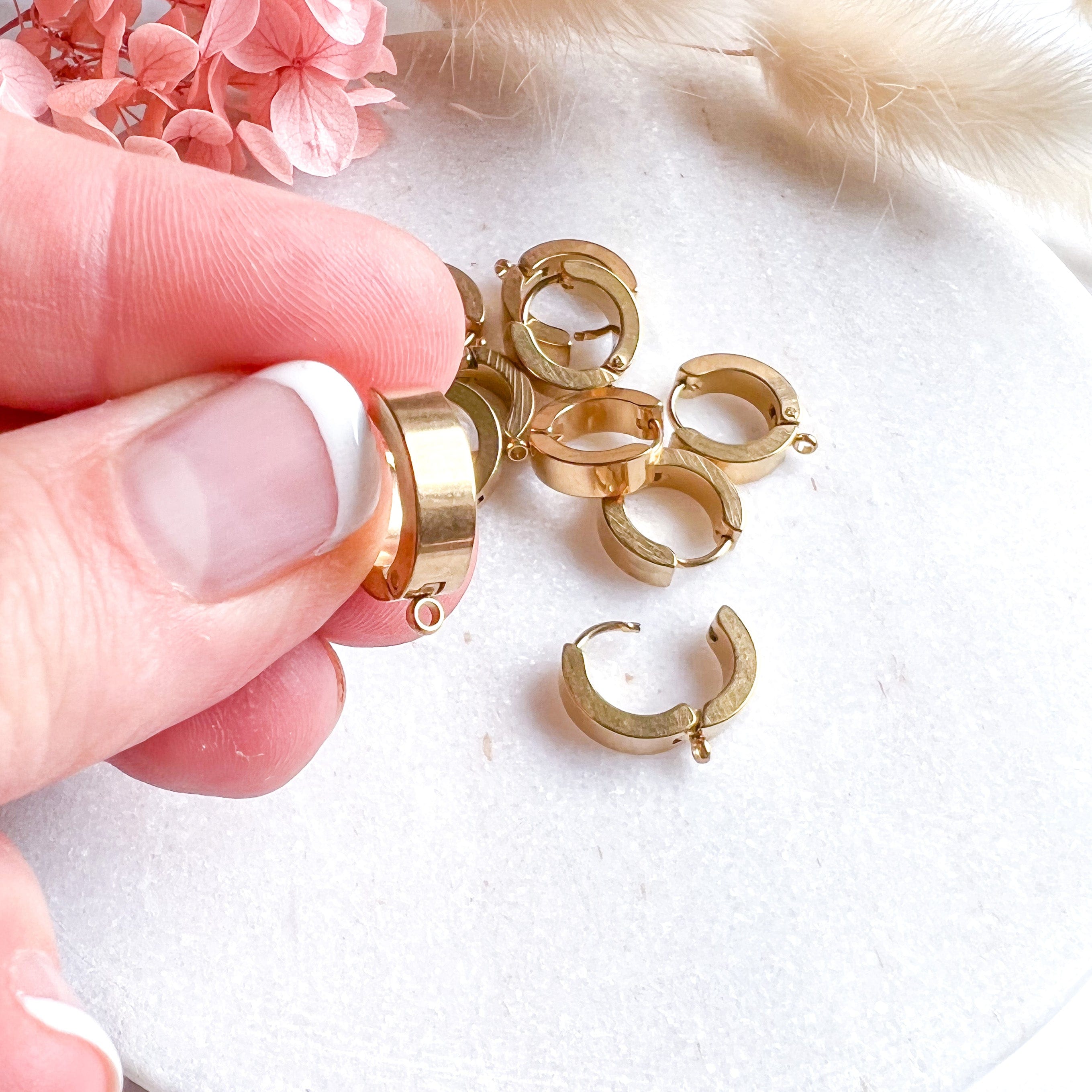 kitandco.com.au Cat Supplies Stainless Steel Huggie Hoops - 10pcs Gold