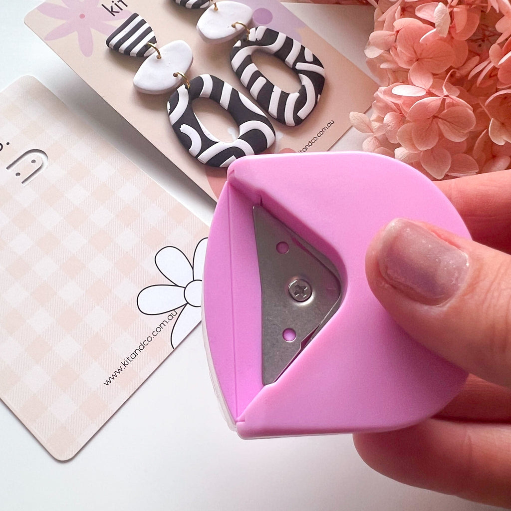 kitandco.com.au Corner Cutter - Card Punch Tool