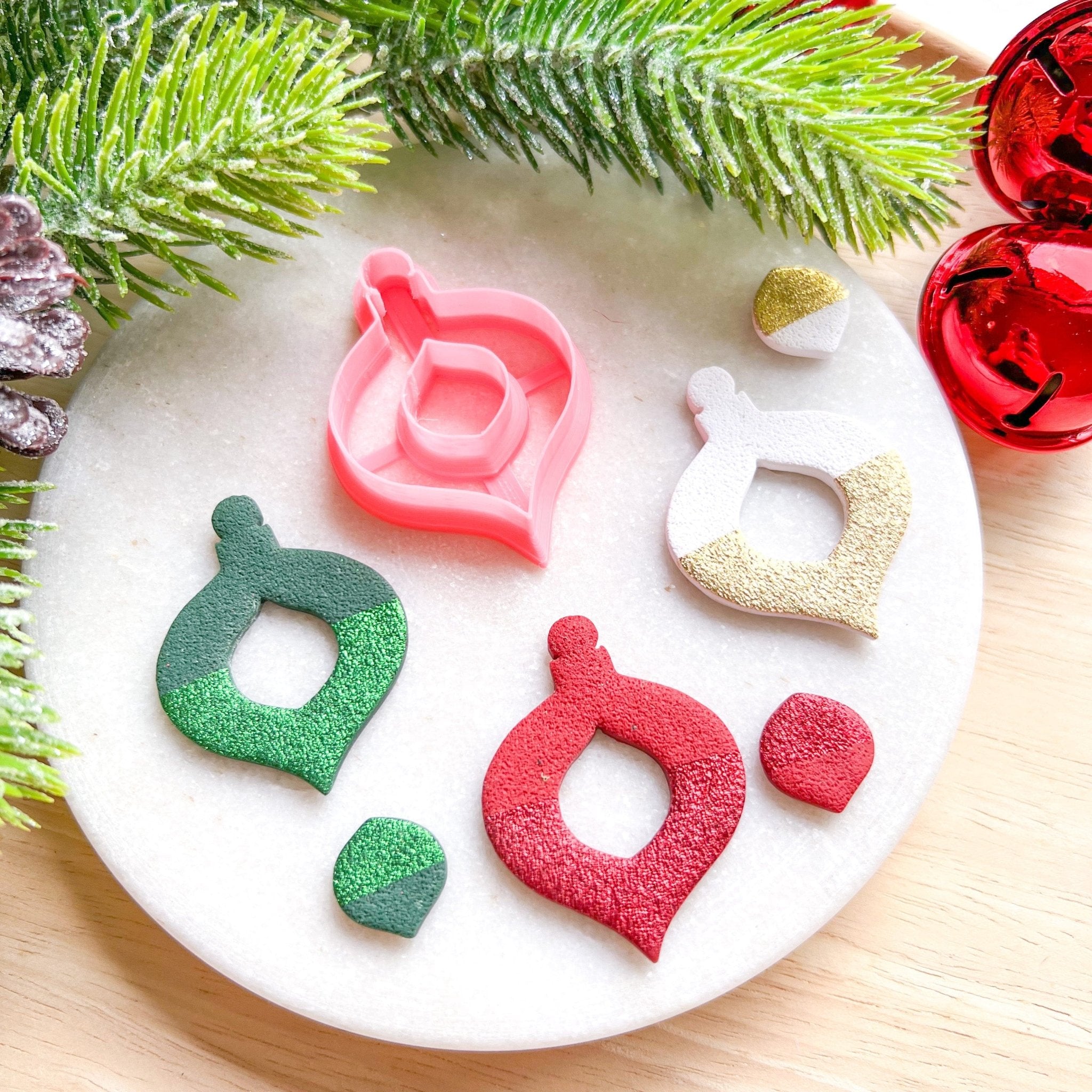 Bauble with Donut - Kit & Co.Cutter