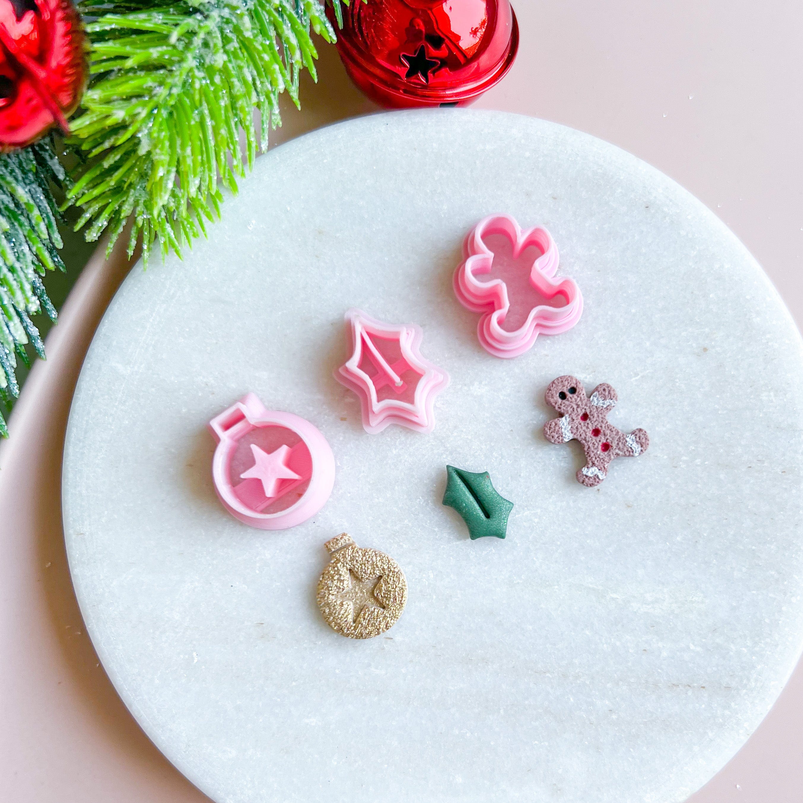 kitandco.com.au Cutter Christmas Stud Set - Bauble
