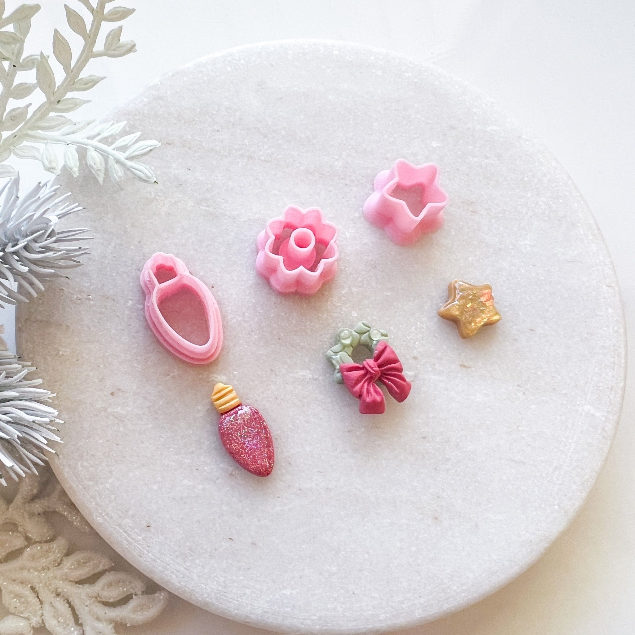 Christmas Stud Set - Bulb - Kit & Co.Cutter