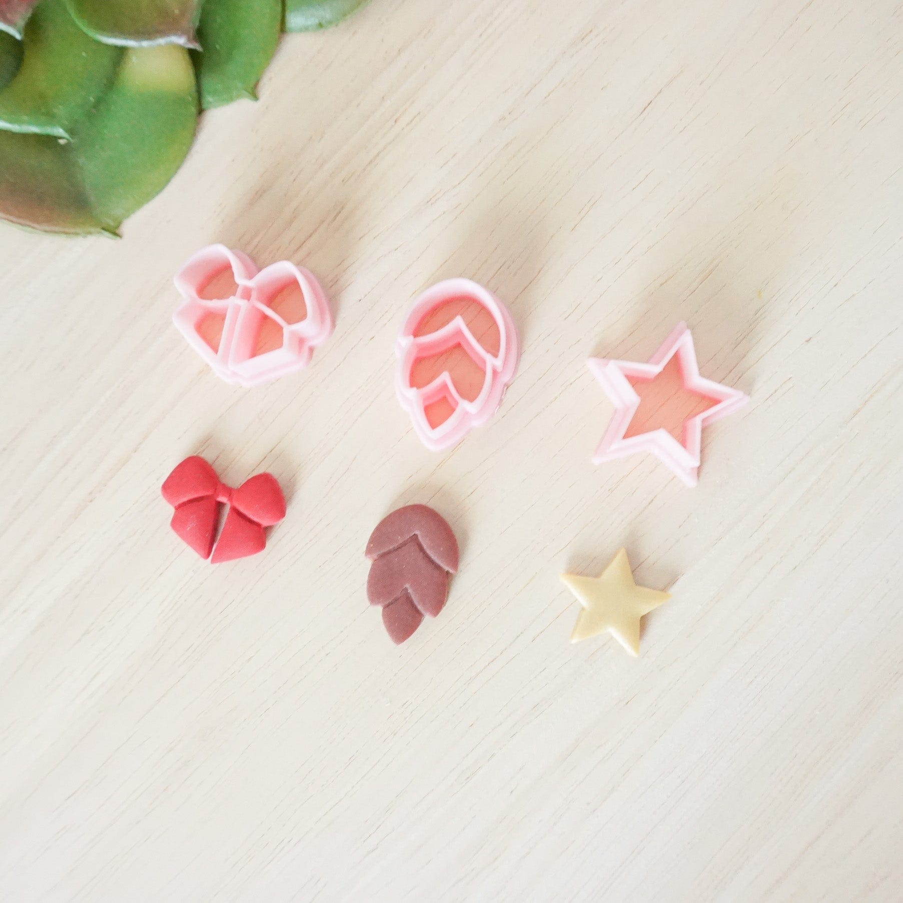kitandco.com.au Cutter Christmas Stud Set - Star